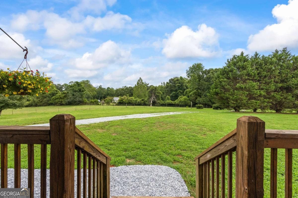 4 bedroom, 3 bathroom, 2,447 sq ft single family residence for sale at 1718 Ed Bennett Road, Nicholson, GA 30565 — photo 8