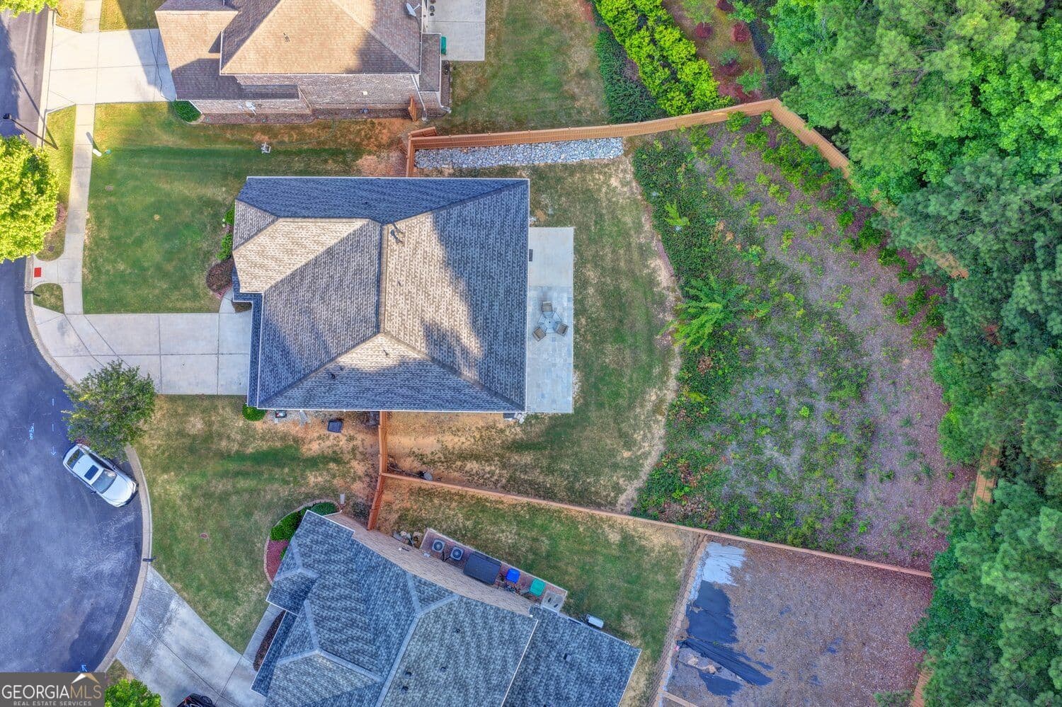 5 bedroom, 4 bathroom, 3,235 sq ft single family residence for sale at 2520 Northmont Parkway, Duluth, GA 30097 — photo 7