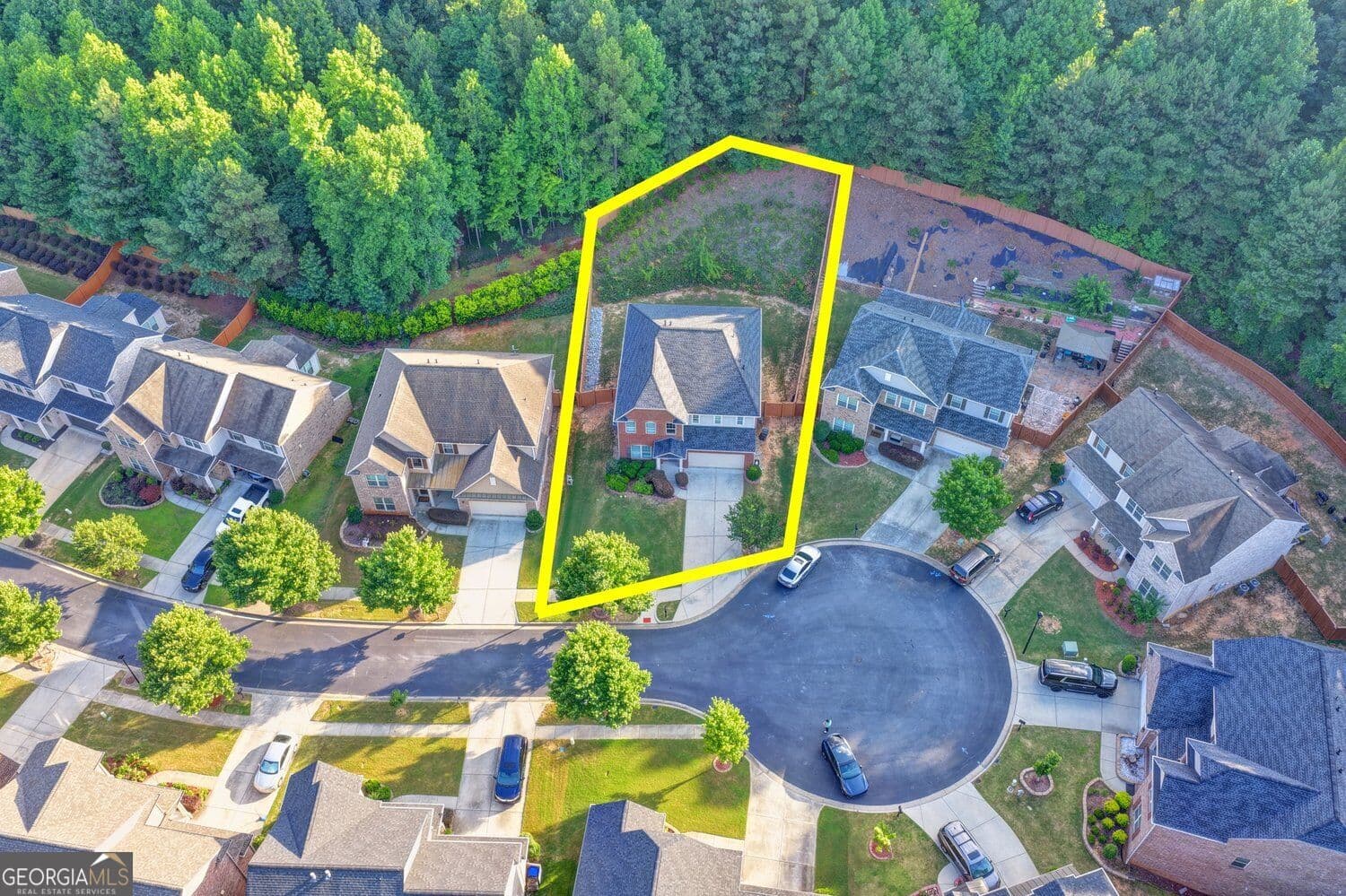 5 bedroom, 4 bathroom, 3,235 sq ft single family residence for sale at 2520 Northmont Parkway, Duluth, GA 30097 — photo 10