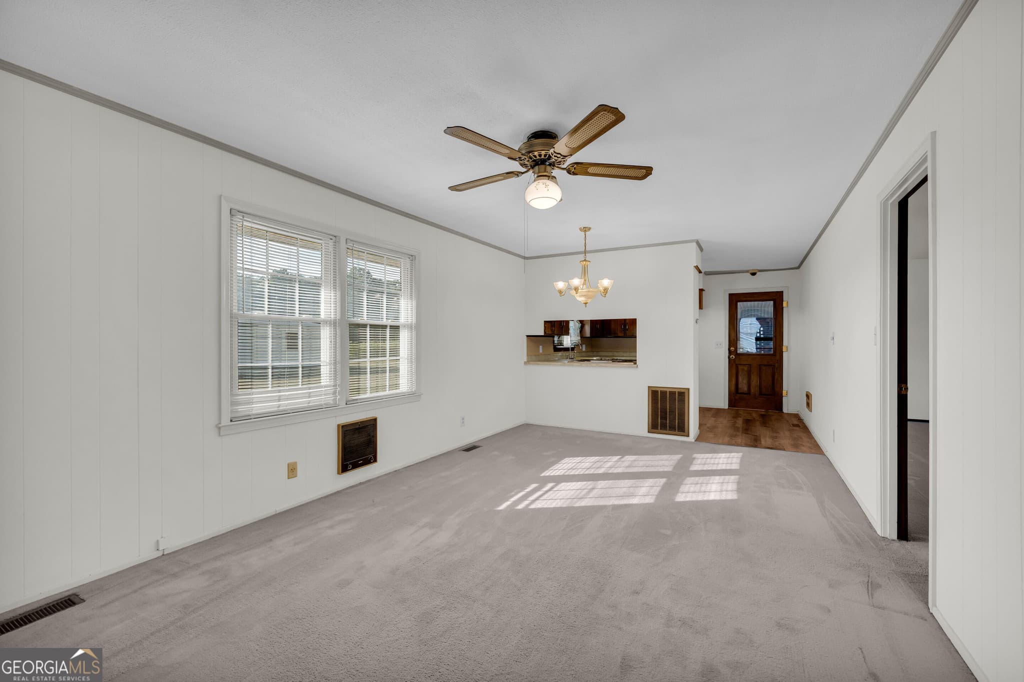 3 bedroom, 1.5 bathroom, 1,325 sq ft single family residence for sale at 61 Farris Road, Hartwell, GA 30643 — photo 6