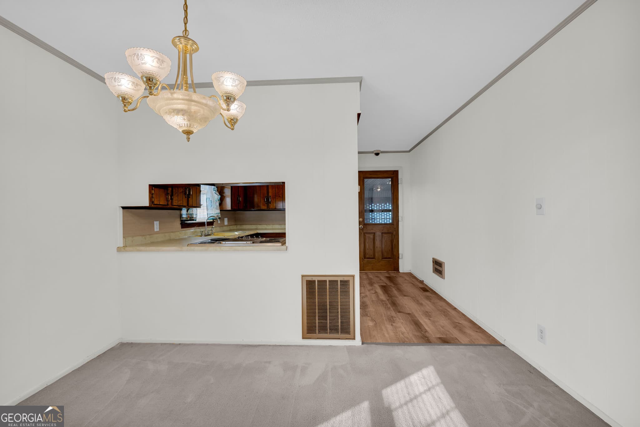 3 bedroom, 1.5 bathroom, 1,325 sq ft single family residence for sale at 61 Farris Road, Hartwell, GA 30643 — photo 7