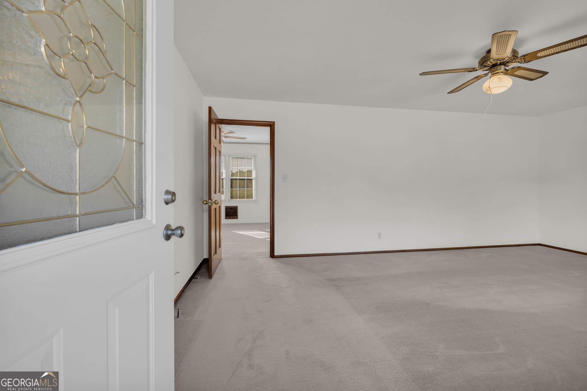 3 bedroom, 1.5 bathroom, 1,325 sq ft single family residence for sale at 61 Farris Road, Hartwell, GA 30643 — photo 3