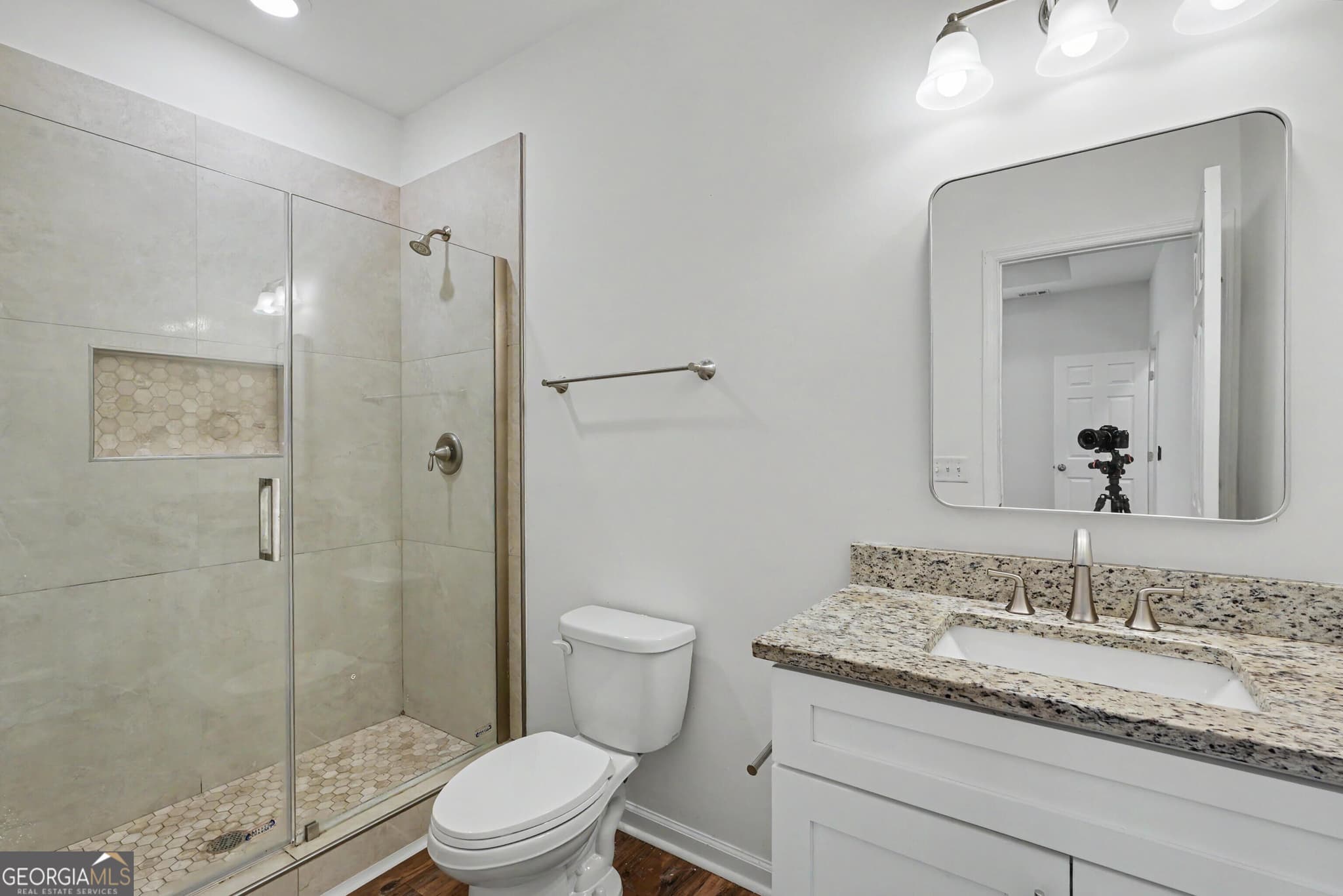 3 bedroom, 2 bathroom, 1,432 sq ft single family residence for sale at 1115 Bates Avenue, Savannah, GA 31405 — photo 7