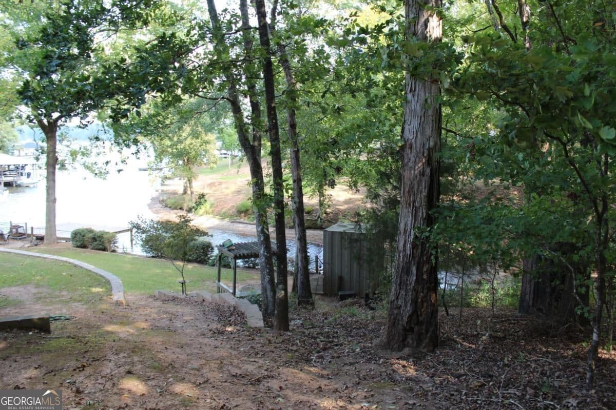 3 bedroom, 2 bathroom, 1,646 sq ft manufactured home,single family residence for sale at 190 Roberts Point, Jackson, GA 30233 — photo 10