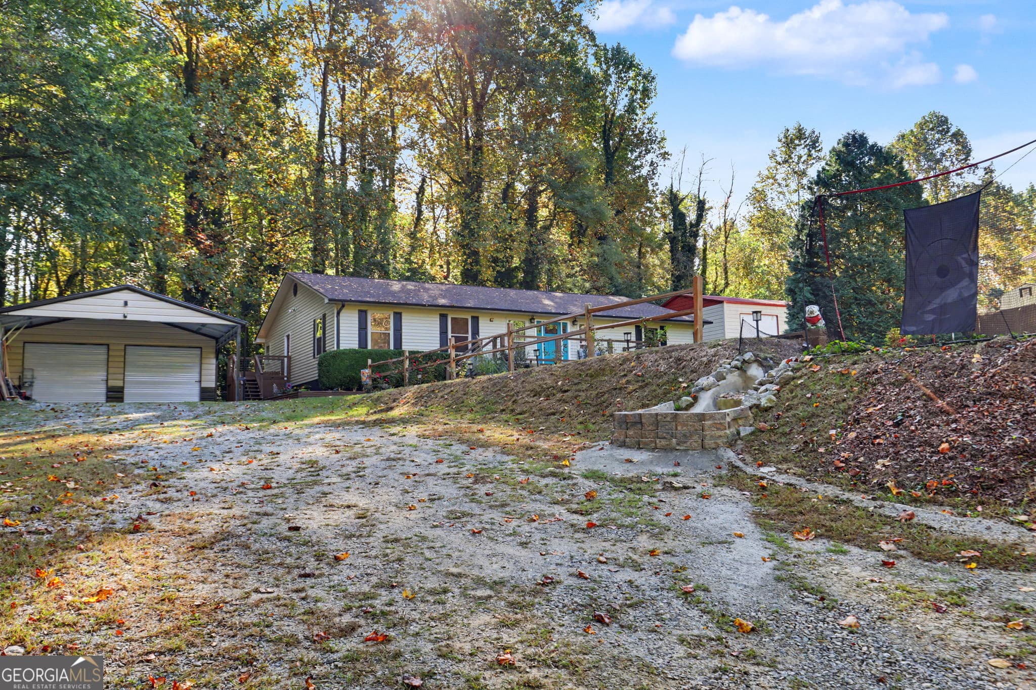3 bedroom, 2 bathroom, 2,048 sq ft single family residence for sale at 87 Theodore Street, Clayton, GA 30525 — photo 3