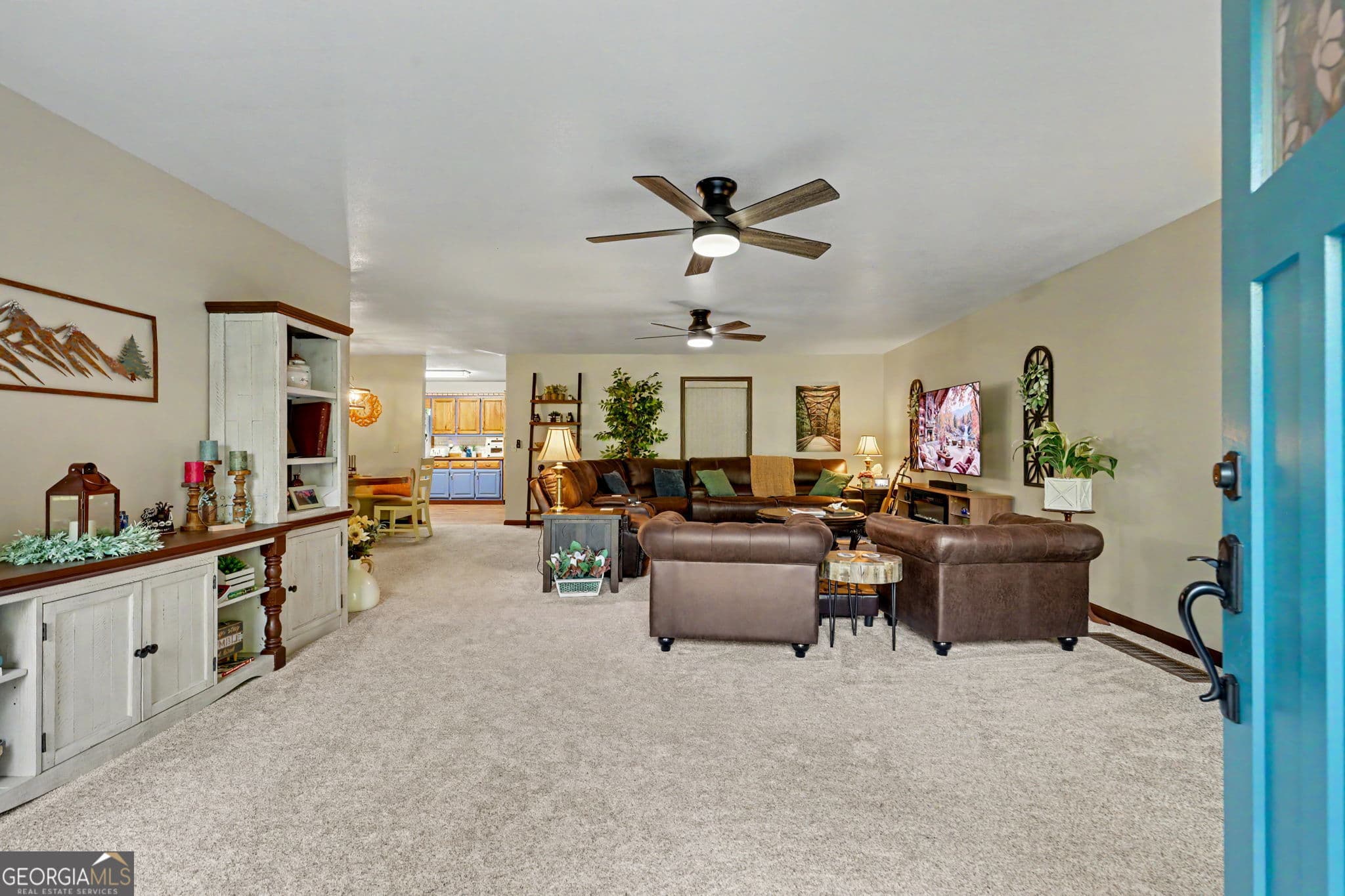 3 bedroom, 2 bathroom, 2,048 sq ft single family residence for sale at 87 Theodore Street, Clayton, GA 30525 — photo 4