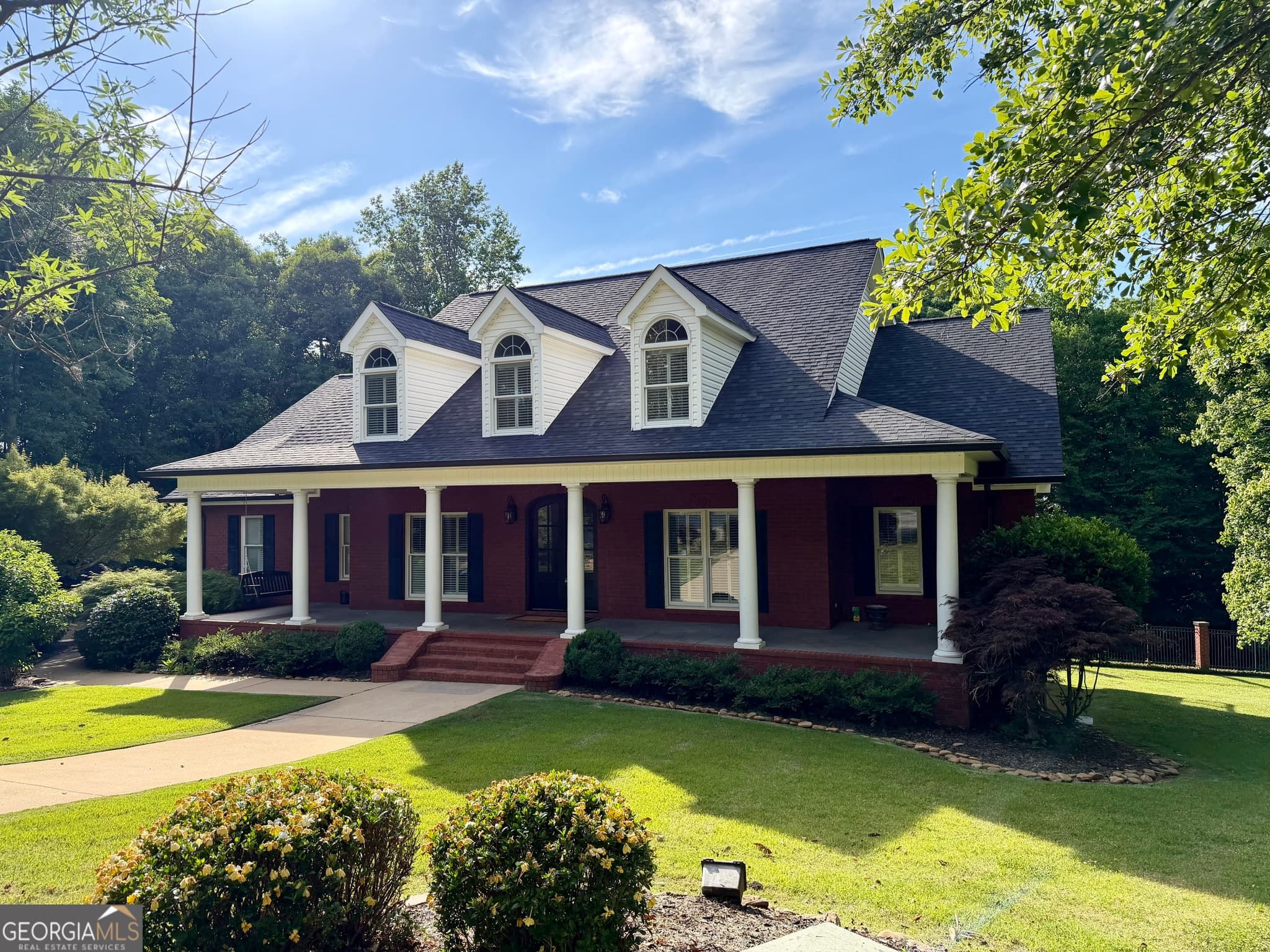 5 bedroom, 4 bathroom, 5,044 sq ft single family residence for sale at 1836 Morningside Tr, Elberton, GA 30635 — photo 2