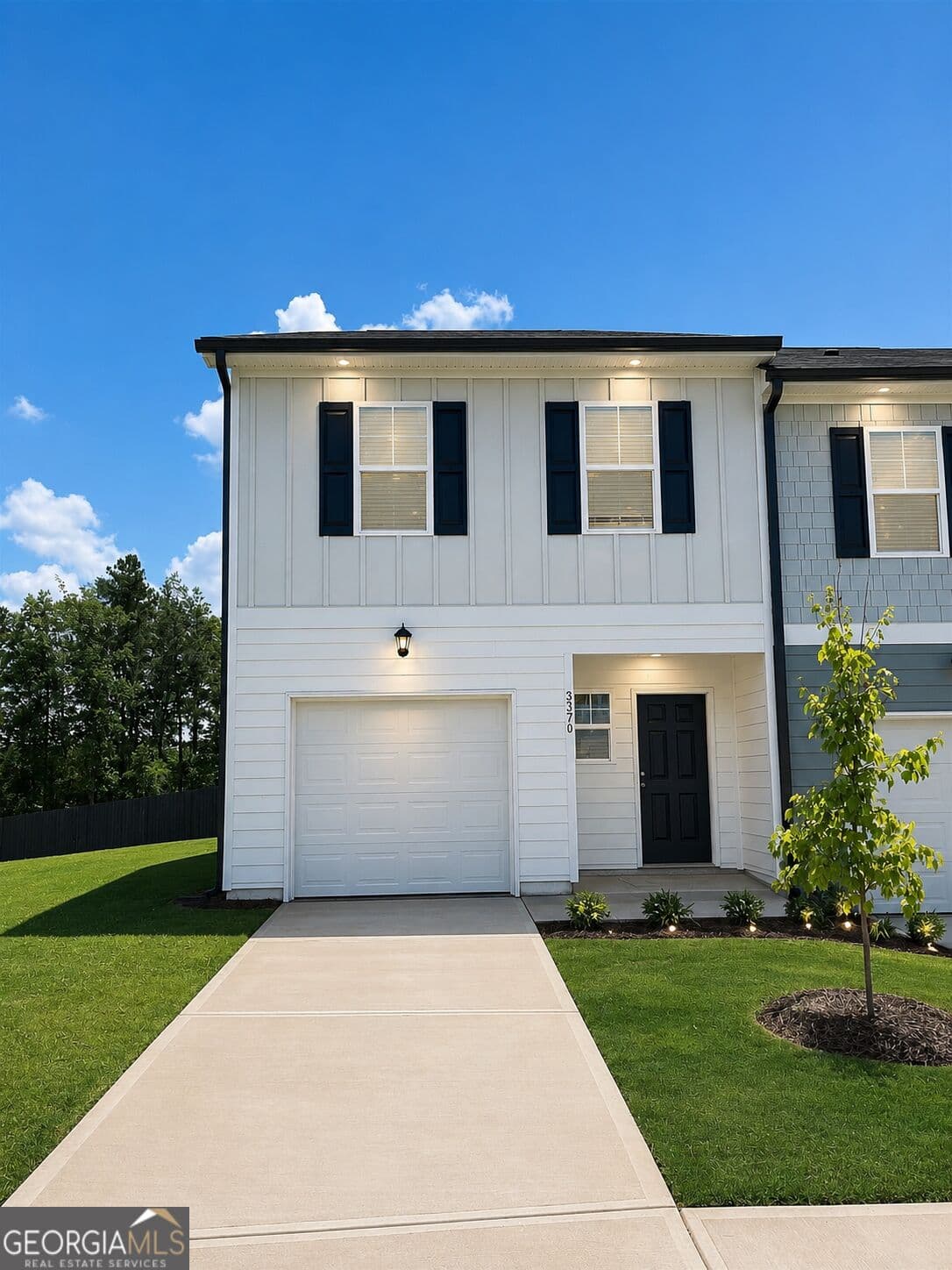 3 bedroom, 2.5 bathroom, 1,742 sq ft townhouse for rent at 3370 Highbury Way, Lithonia, GA 30038 for $1,995 a month — photo 1 of 1