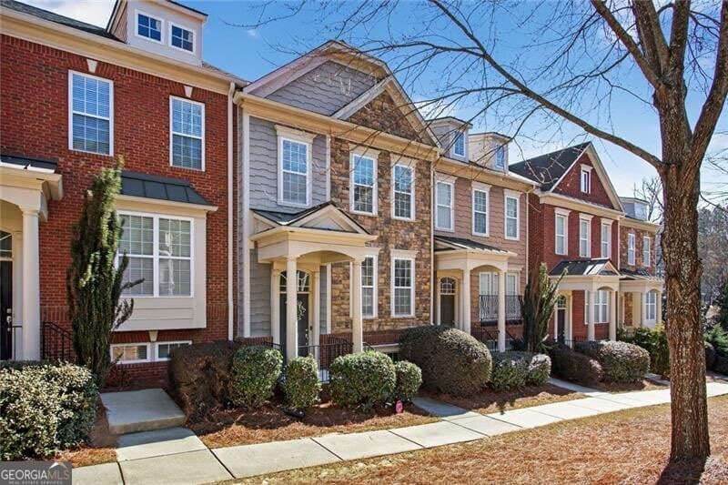 3 bedroom, 3.5 bathroom, 1,827 sq ft townhouse for sale at 2343 Millhaven Street 16, Smyrna, GA 30080 — photo 3