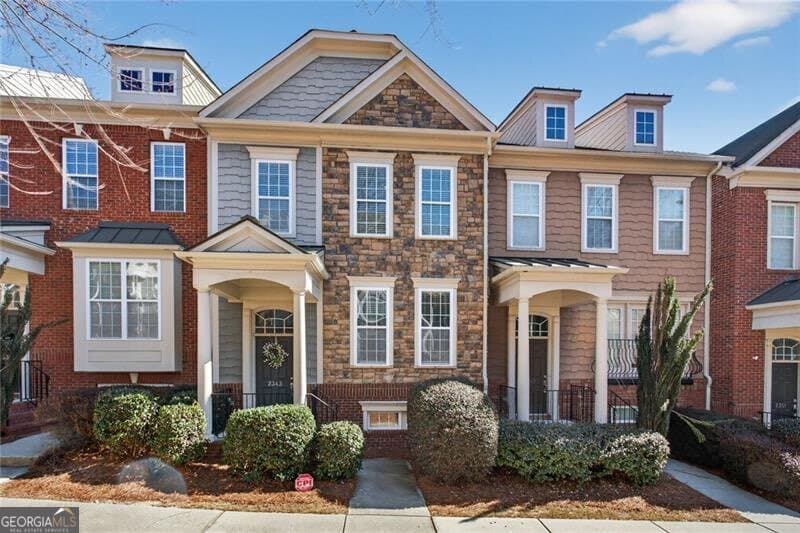 3 bedroom, 3.5 bathroom, 1,827 sq ft townhouse for sale at 2343 Millhaven Street 16, Smyrna, GA 30080 — photo 1 of 30