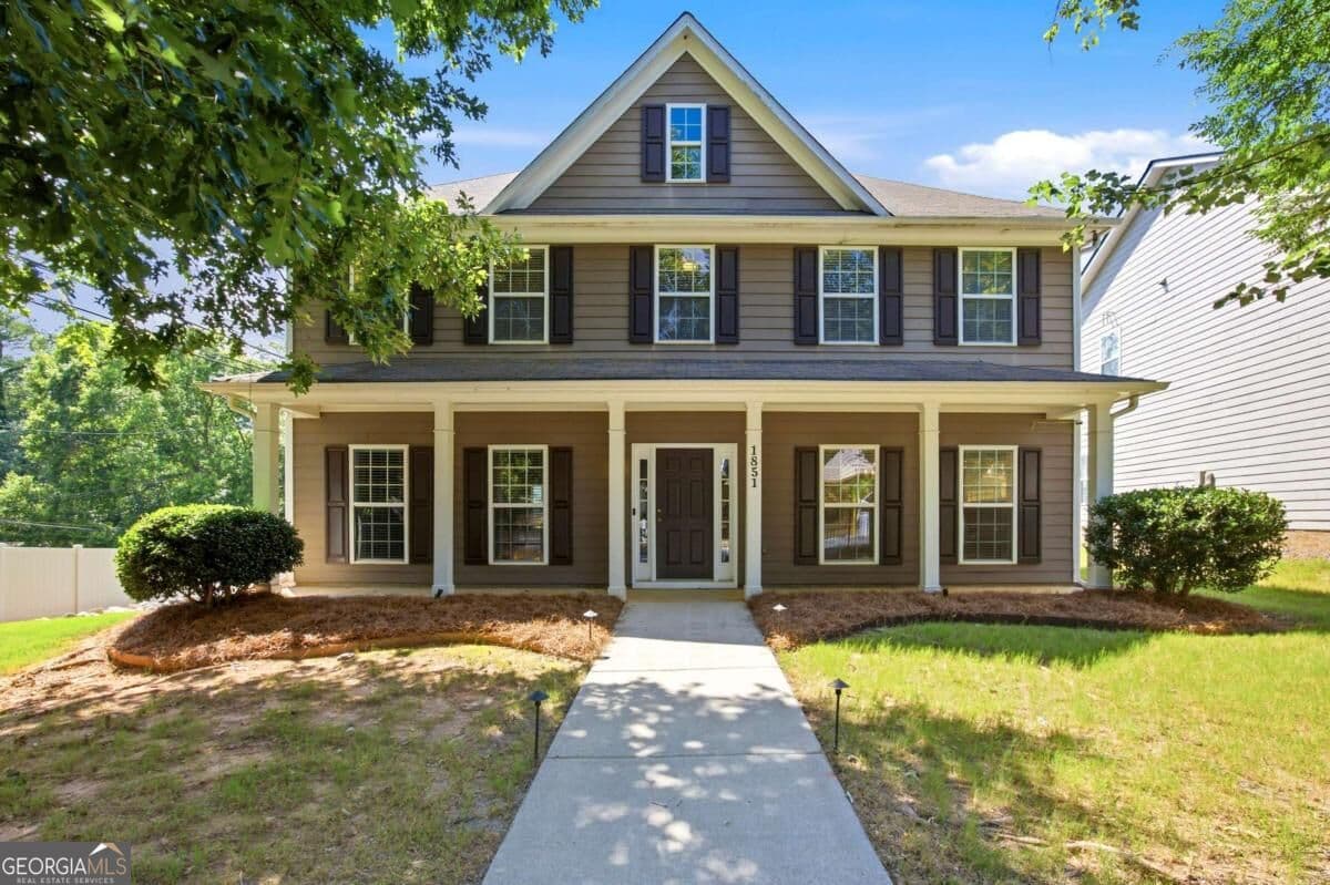 4 bedroom, 2.5 bathroom, 2,955 sq ft single family residence for rent at 1851 Brighton Boulevard, Atlanta, GA 30316 for $2,995 a month — photo 1 of 41
