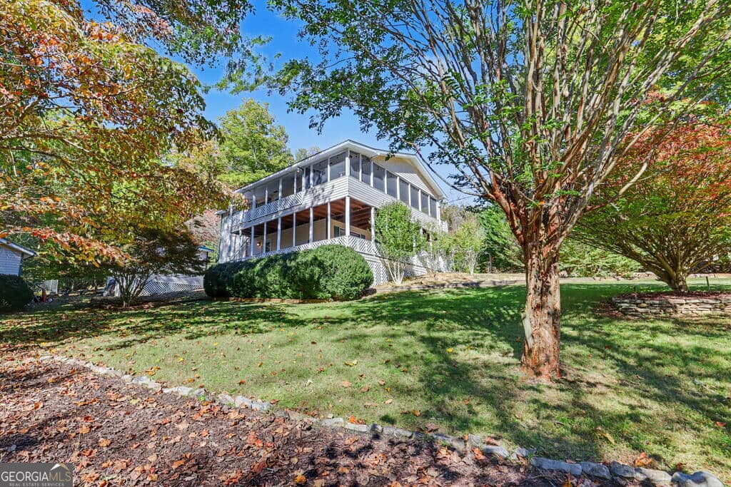 3 bedroom, 2 bathroom single family residence for sale at 305 Gander Gap Road, Hiawassee, GA 30546 — photo 2