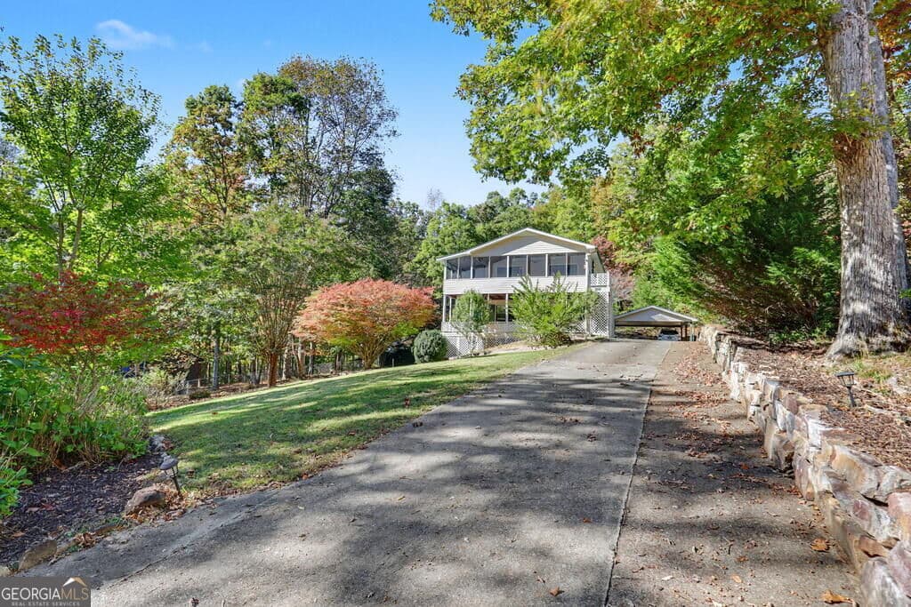 3 bedroom, 2 bathroom single family residence for sale at 305 Gander Gap Road, Hiawassee, GA 30546 — photo 4