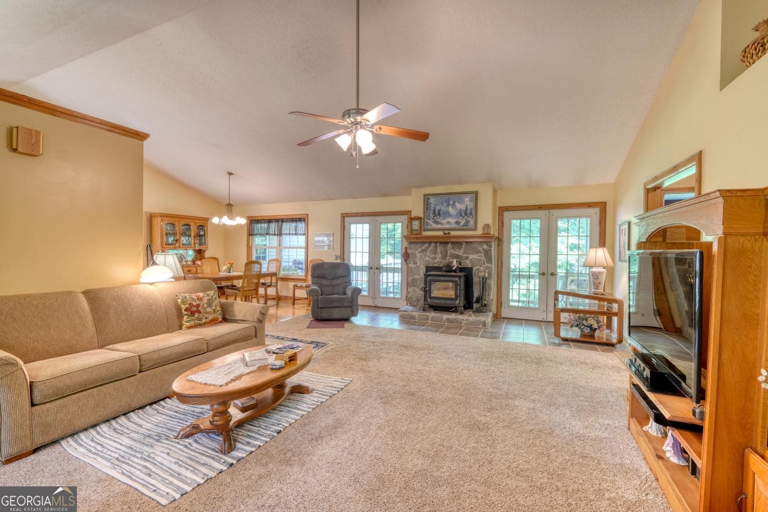 3 bedroom, 2.5 bathroom, 2,632 sq ft single family residence for sale at 115 Ledge Lane, Blairsville, GA 30512 — photo 5