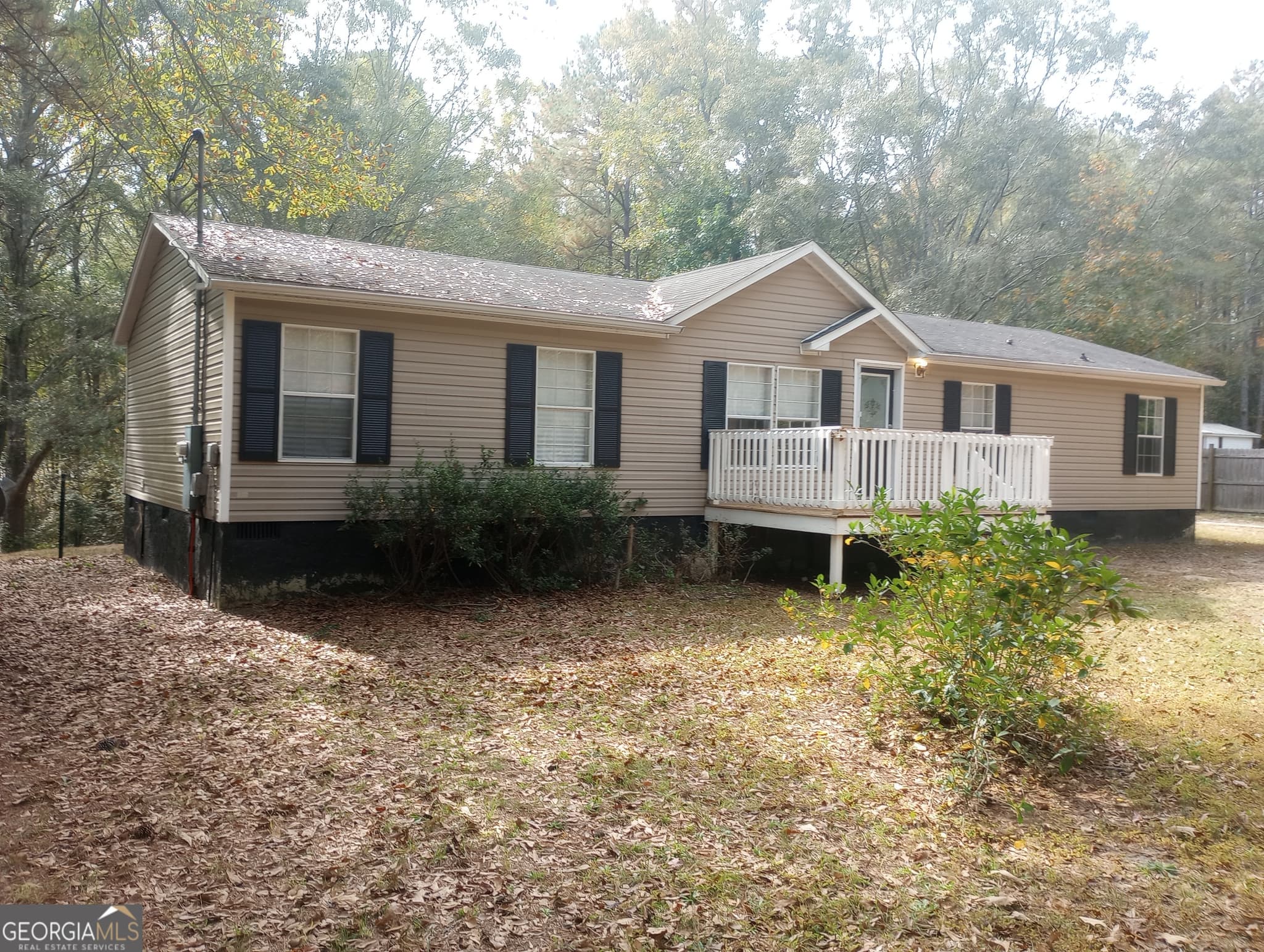 3 bedroom, 2 bathroom, 1,344 sq ft manufactured home,single family residence sold at 551 Apple Road, Meansville, GA 30256