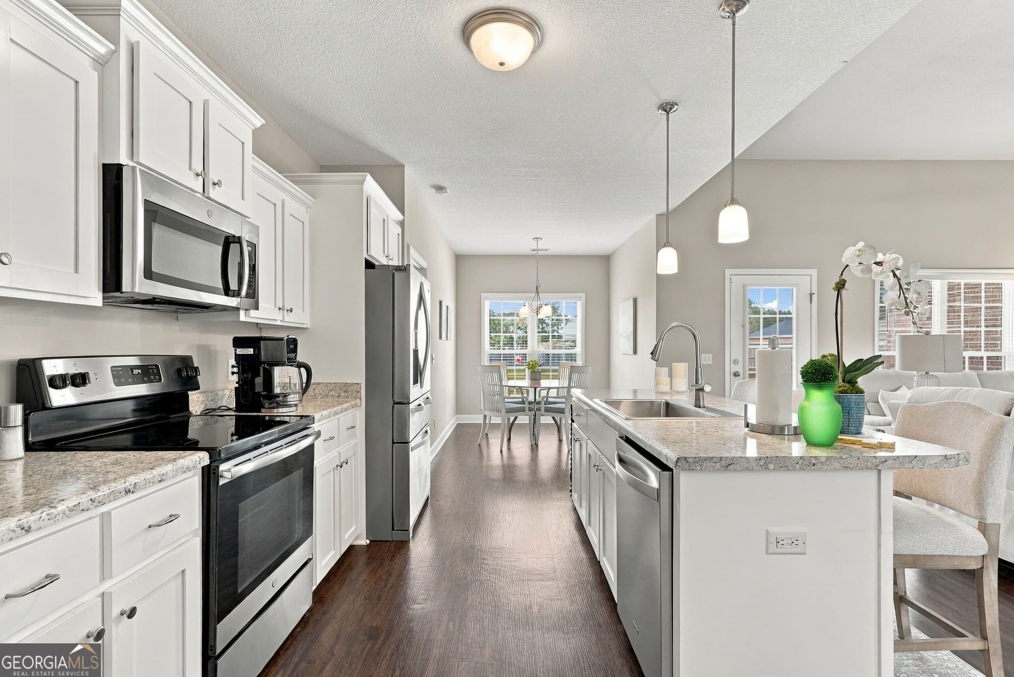 3 bedroom, 2 bathroom, 1,646 sq ft single family residence for sale at 504 Winter Way, Statesboro, GA 30458 — photo 10