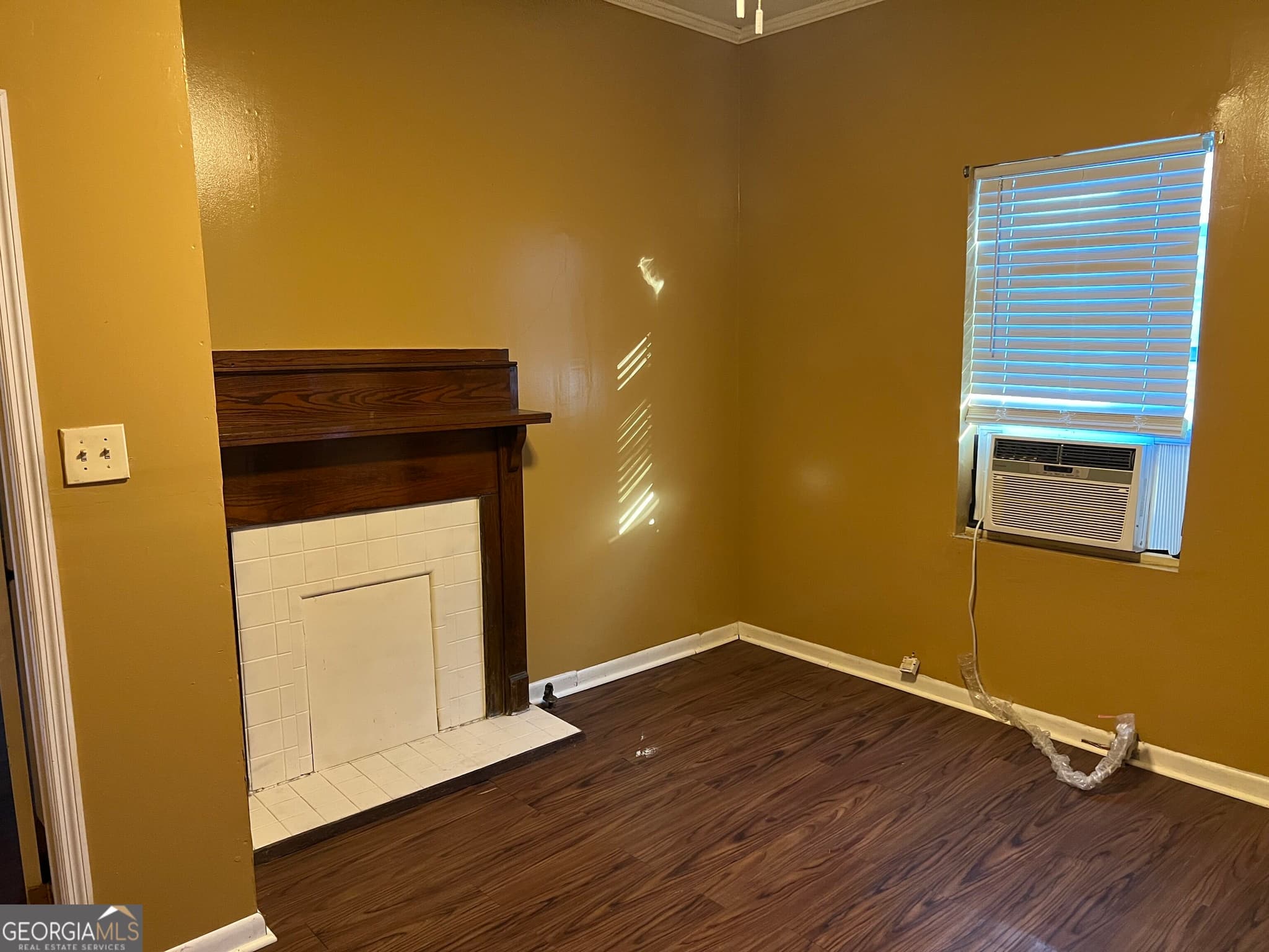 2 bedroom, 2 bathroom, 1,035 sq ft single family residence under contract at 2011 Albany Street, Brunswick, GA 31520 — photo 10