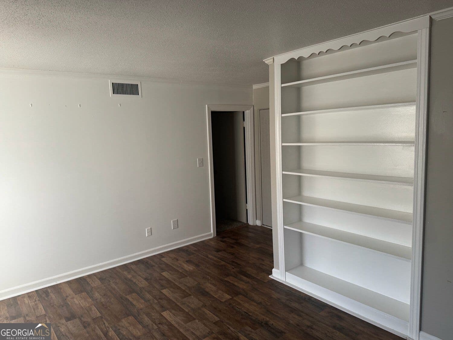 2 bedroom, 1 bathroom, 1,072 sq ft condominium for sale at 98 Rue Fontaine, Lithonia, GA 30038 — photo 6