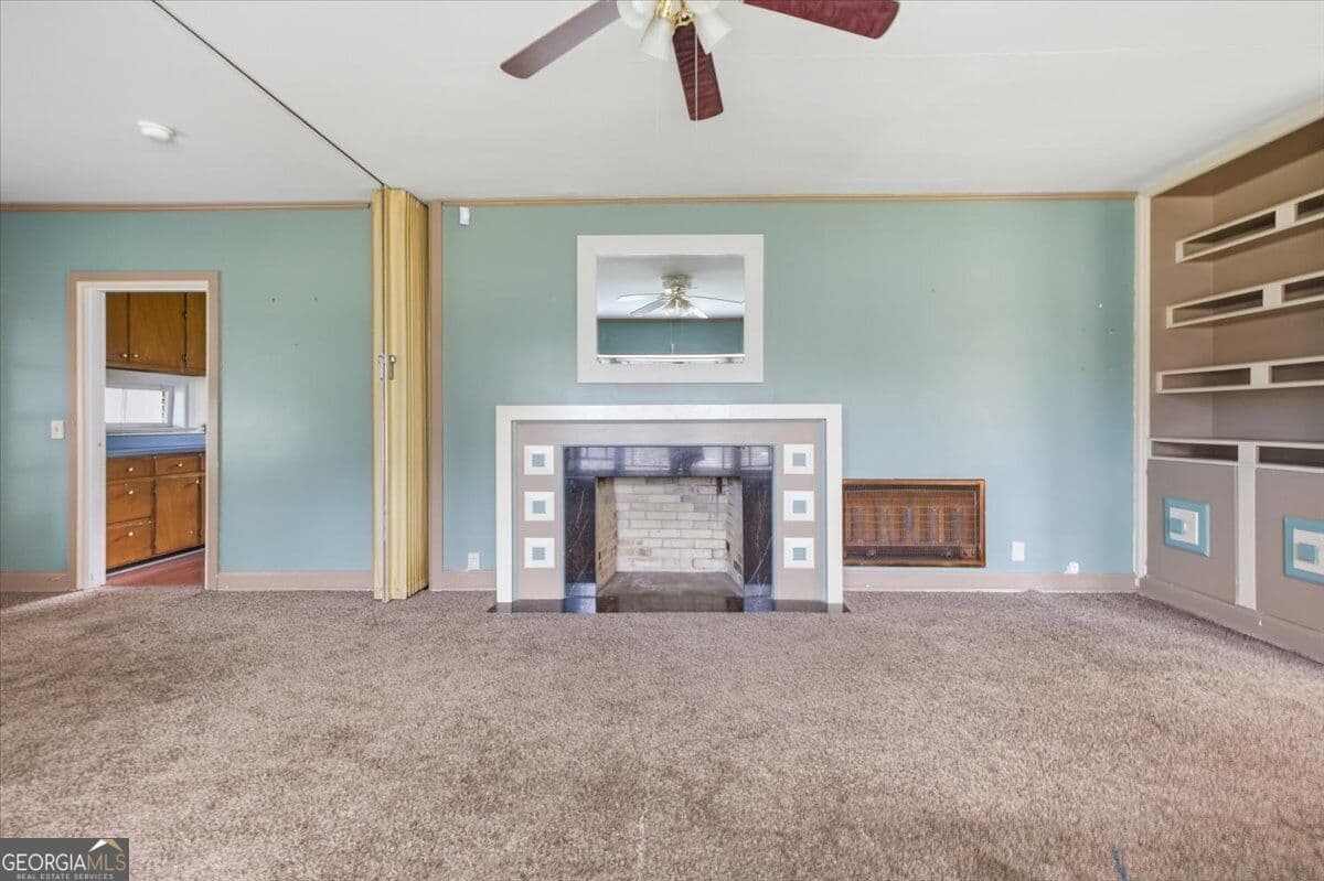 3 bedroom, 2 bathroom, 1,931 sq ft single family residence under contract at 308 S Cherokee Street, Lafayette, GA 30728 — photo 3