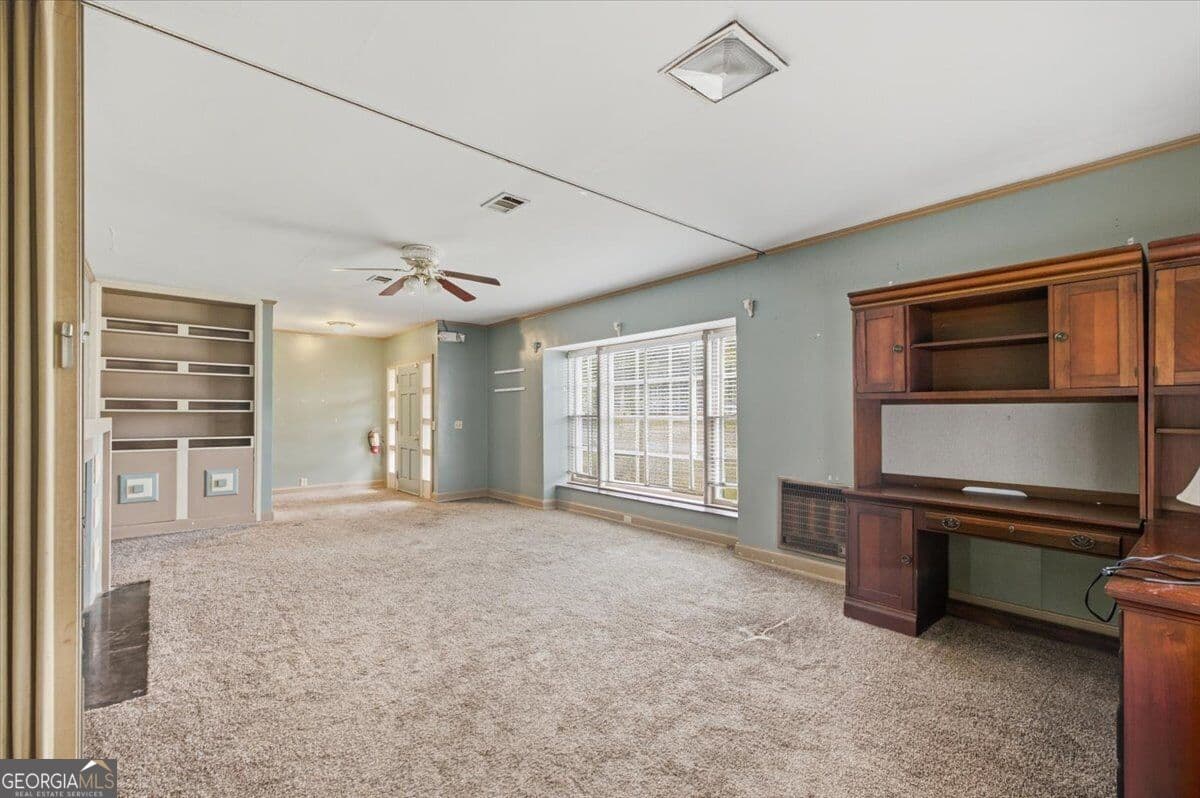 3 bedroom, 2 bathroom, 1,931 sq ft single family residence under contract at 308 S Cherokee Street, Lafayette, GA 30728 — photo 10