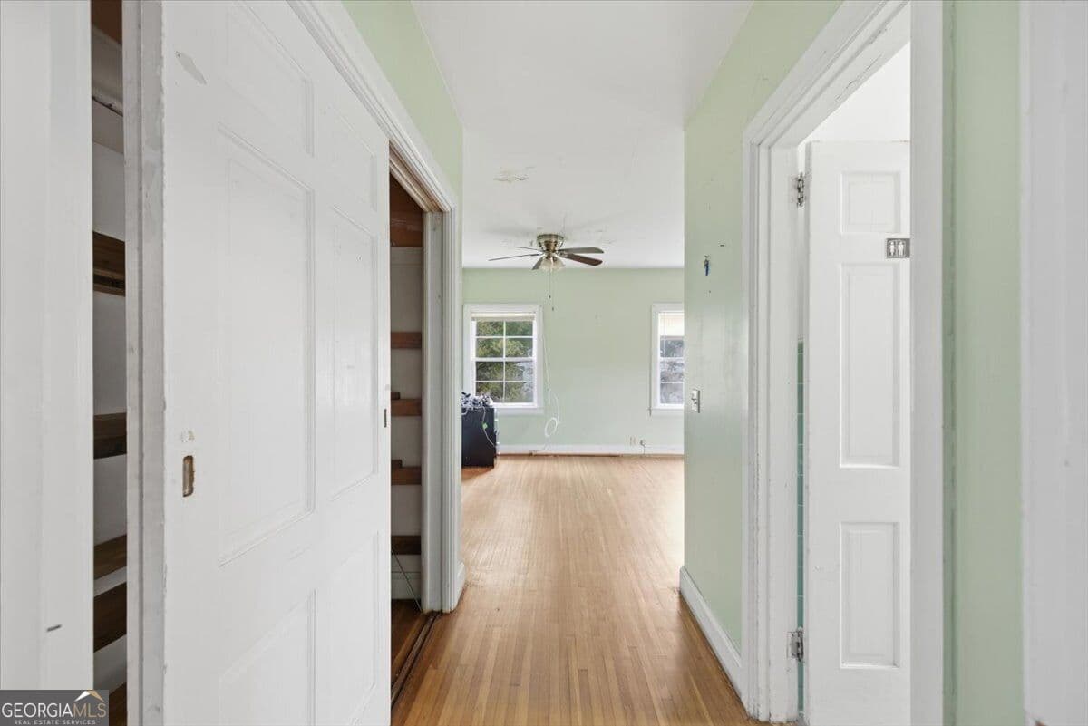 3 bedroom, 2 bathroom, 1,931 sq ft single family residence under contract at 308 S Cherokee Street, Lafayette, GA 30728 — photo 8