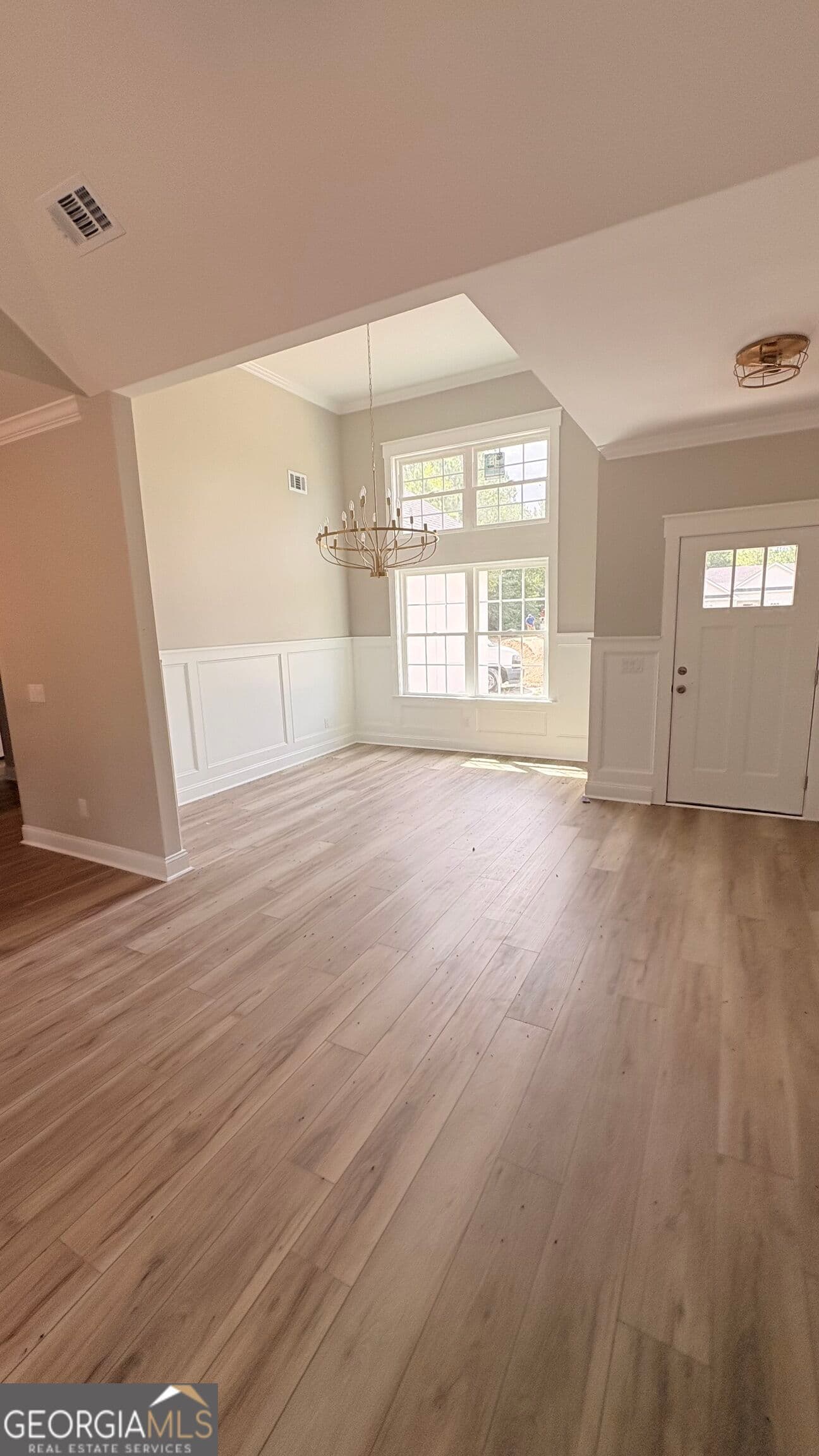 4 bedroom, 2.5 bathroom, 1,894 sq ft single family residence for sale at 225 Lakes Drive, Brunswick, GA 31523 — photo 4
