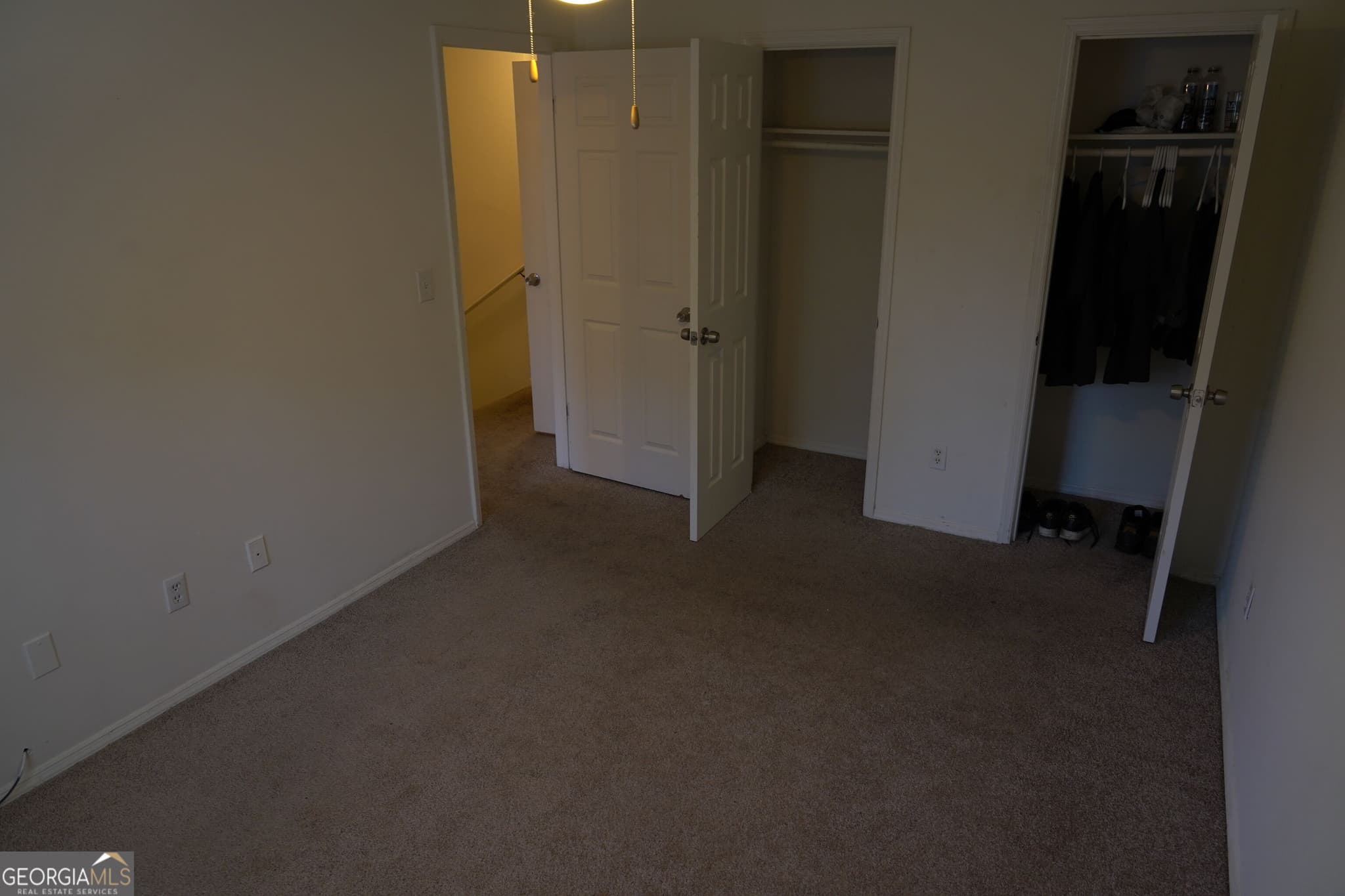 3 bedroom, 2.5 bathroom, 1,466 sq ft townhouse for sale at 2301 Pine Tree Trail, South Fulton, GA 30349 — photo 9