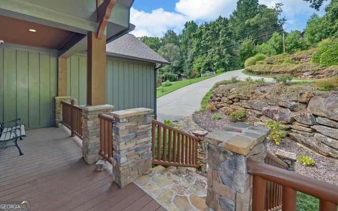 3 bedroom, 3.5 bathroom, 4,348 sq ft single family residence for sale at 577 Beech Cove Drive, Hiawassee, GA 30546 — photo 7