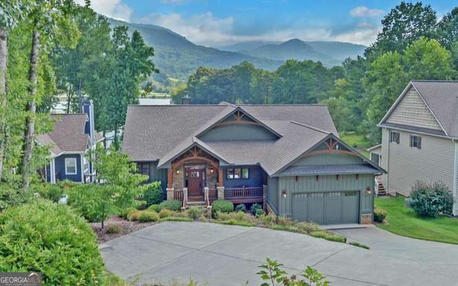 3 bedroom, 3.5 bathroom, 4,348 sq ft single family residence for sale at 577 Beech Cove Drive, Hiawassee, GA 30546 — photo 4