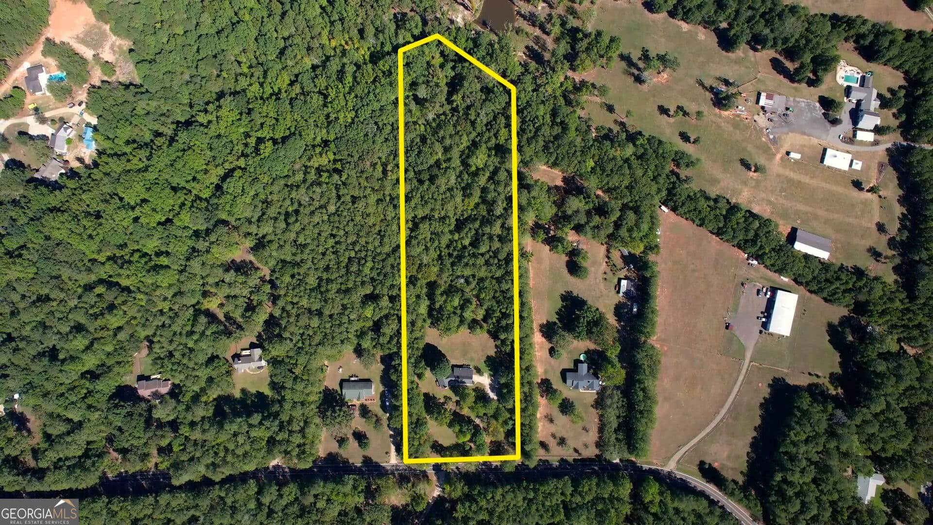 3 bedroom, 2.5 bathroom, 2,109 sq ft single family residence for sale at 1611 Tappan Spur Road, Watkinsville, GA 30677 — photo 9