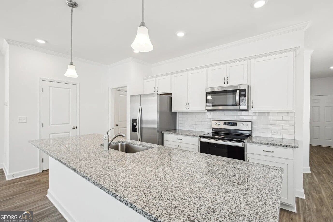 4 bedroom, 2.5 bathroom single family residence for rent at 5066 Woodland Hills, Powder Springs, GA 30127 for $2,675 a month — photo 3