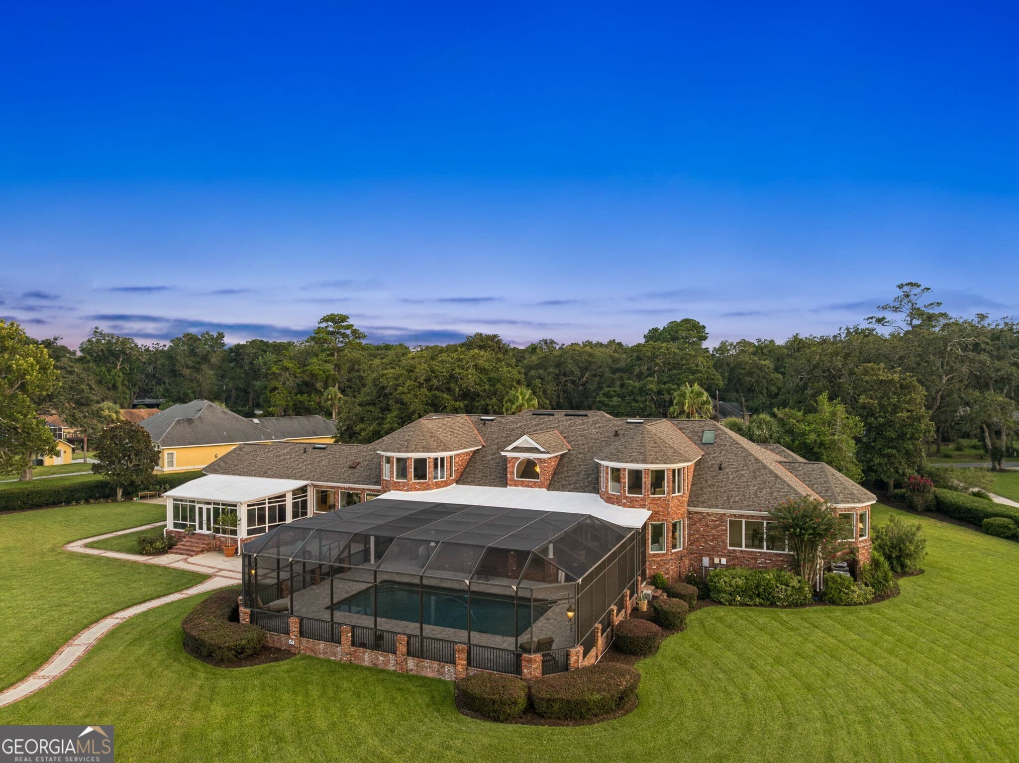 7 bedroom, 8.5 bathroom, 9,605 sq ft single family residence for sale at 1583 Mush Bluff Road, St. Marys, GA 31558 — photo 3