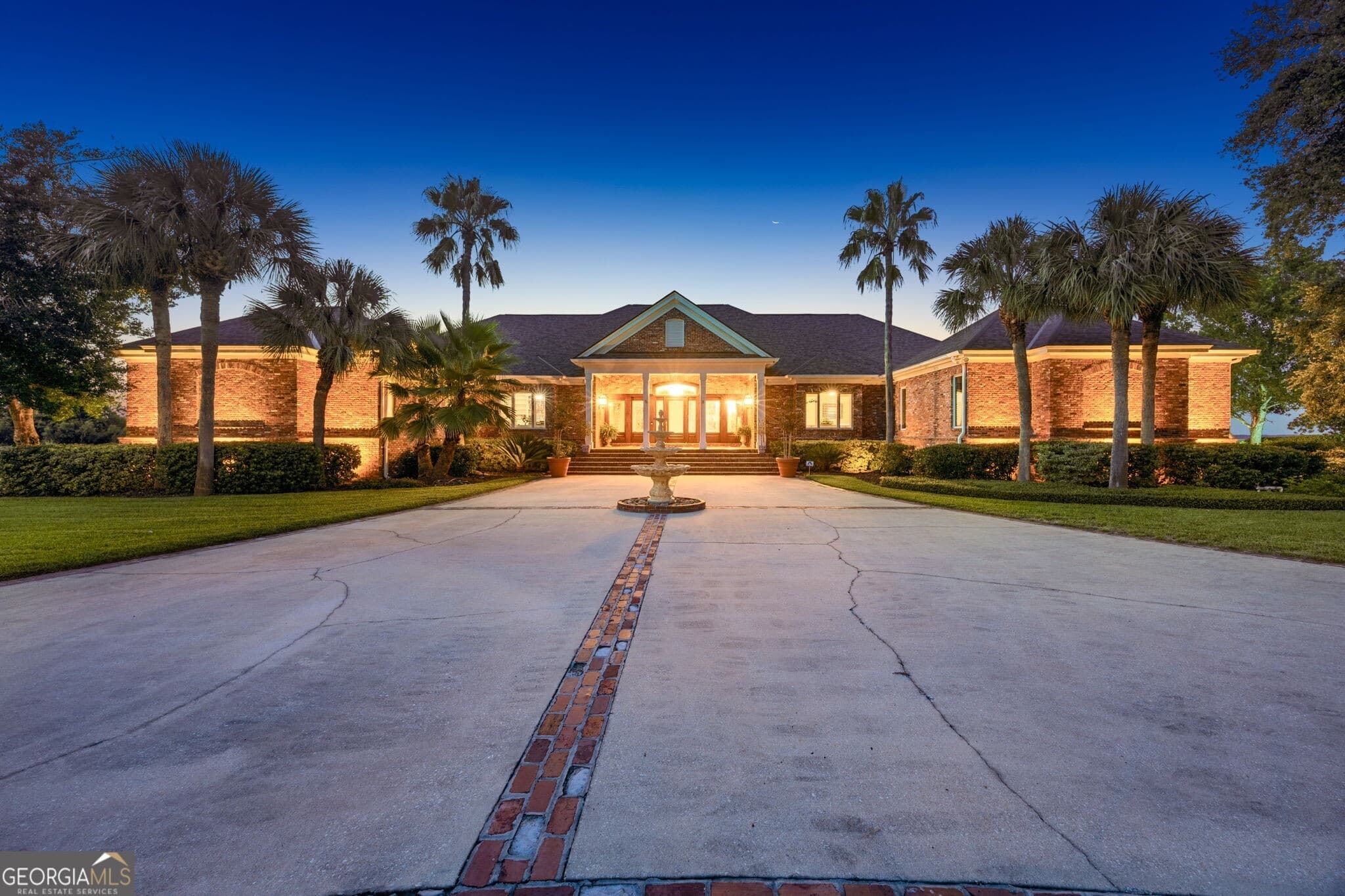 7 bedroom, 8.5 bathroom, 9,605 sq ft single family residence for sale at 1583 Mush Bluff Road, St. Marys, GA 31558 — photo 10