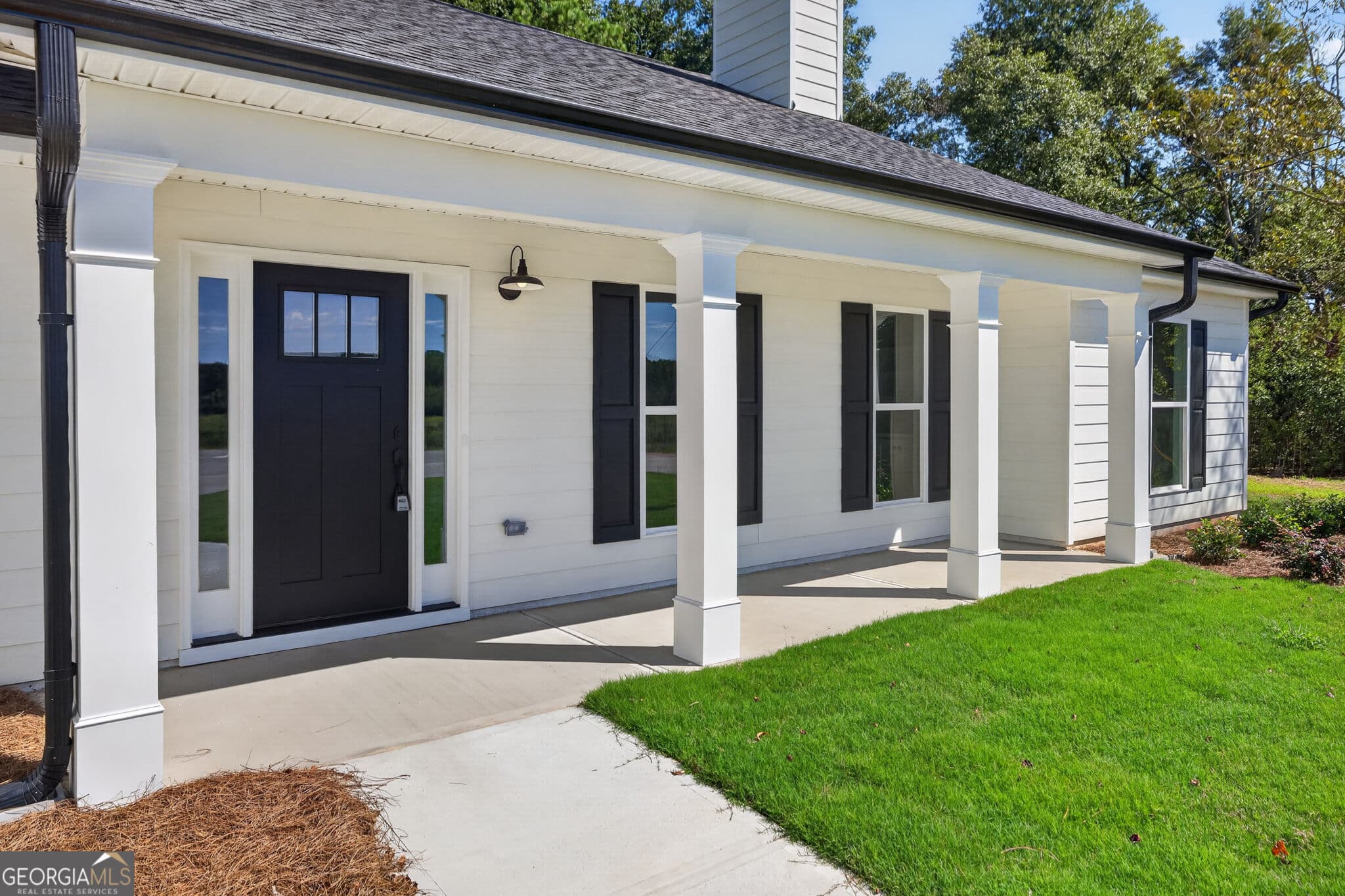 3 bedroom, 2.5 bathroom, 2,150 sq ft single family residence for sale at 468 Roper Road, Canon, GA 30520 — photo 2