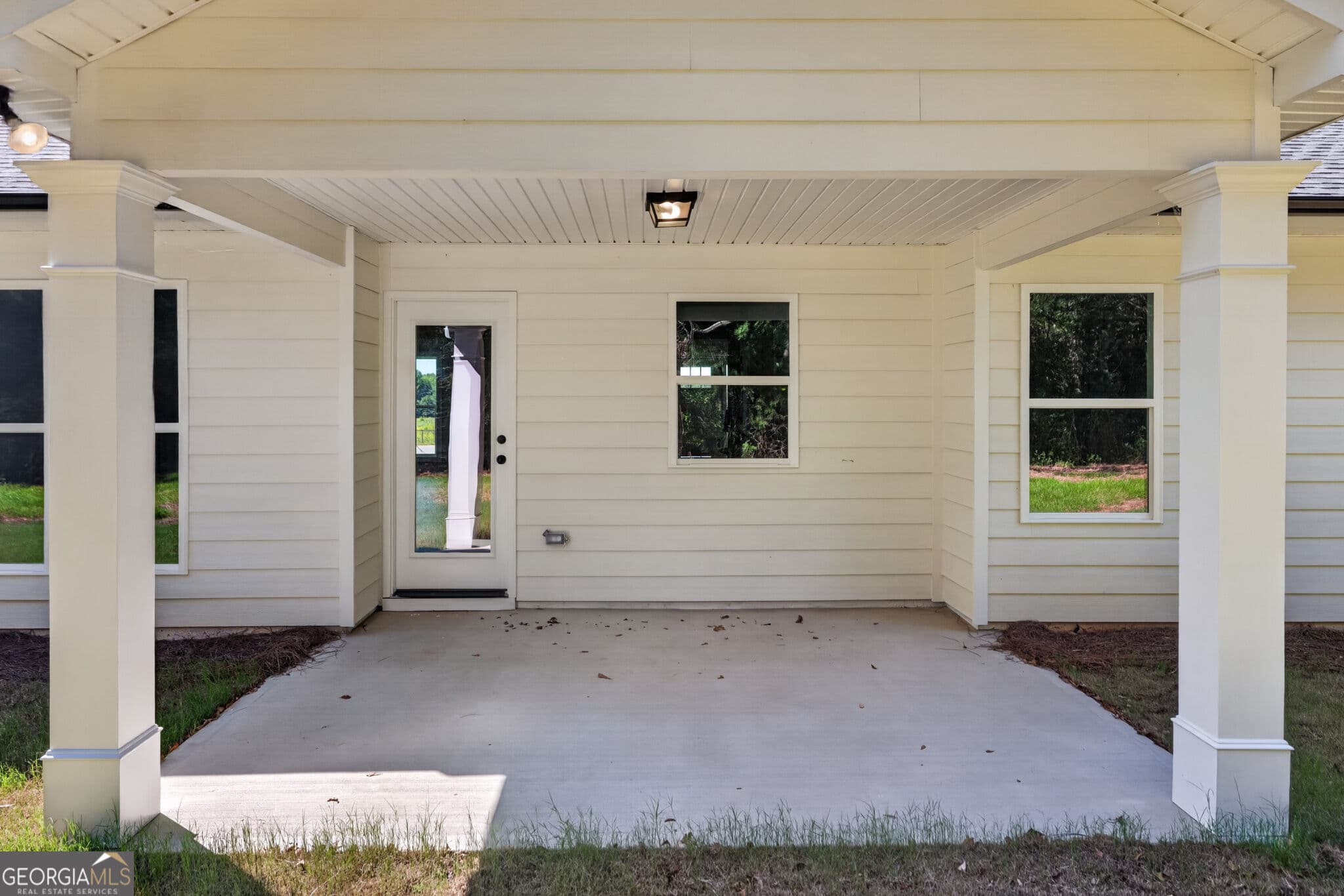 3 bedroom, 2.5 bathroom, 2,150 sq ft single family residence for sale at 468 Roper Road, Canon, GA 30520 — photo 3