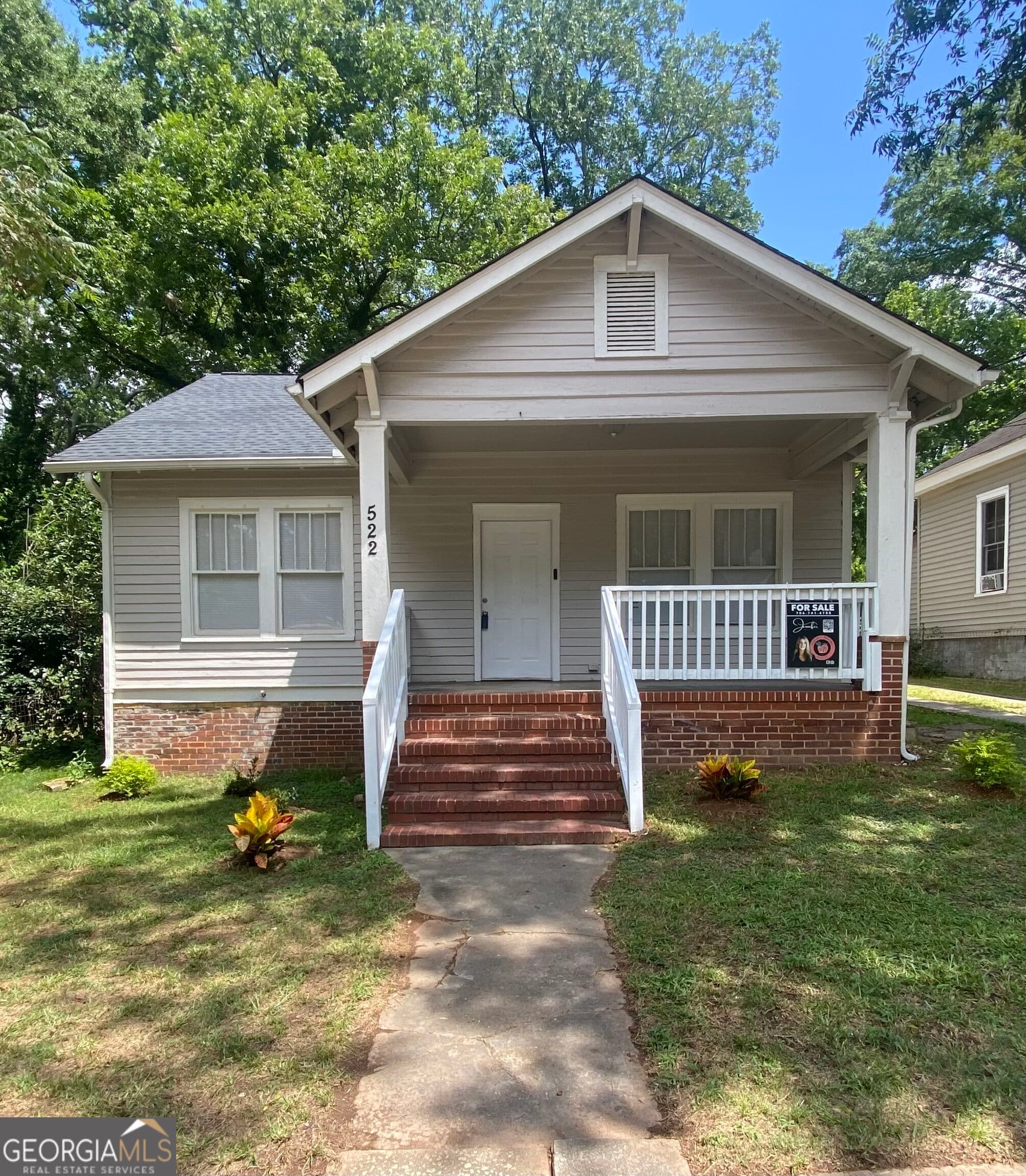 3 bedroom, 1 bathroom, 1,200 sq ft single family residence for sale at 522 N 8th Street, Griffin, GA 30223 — photo 1 of 21