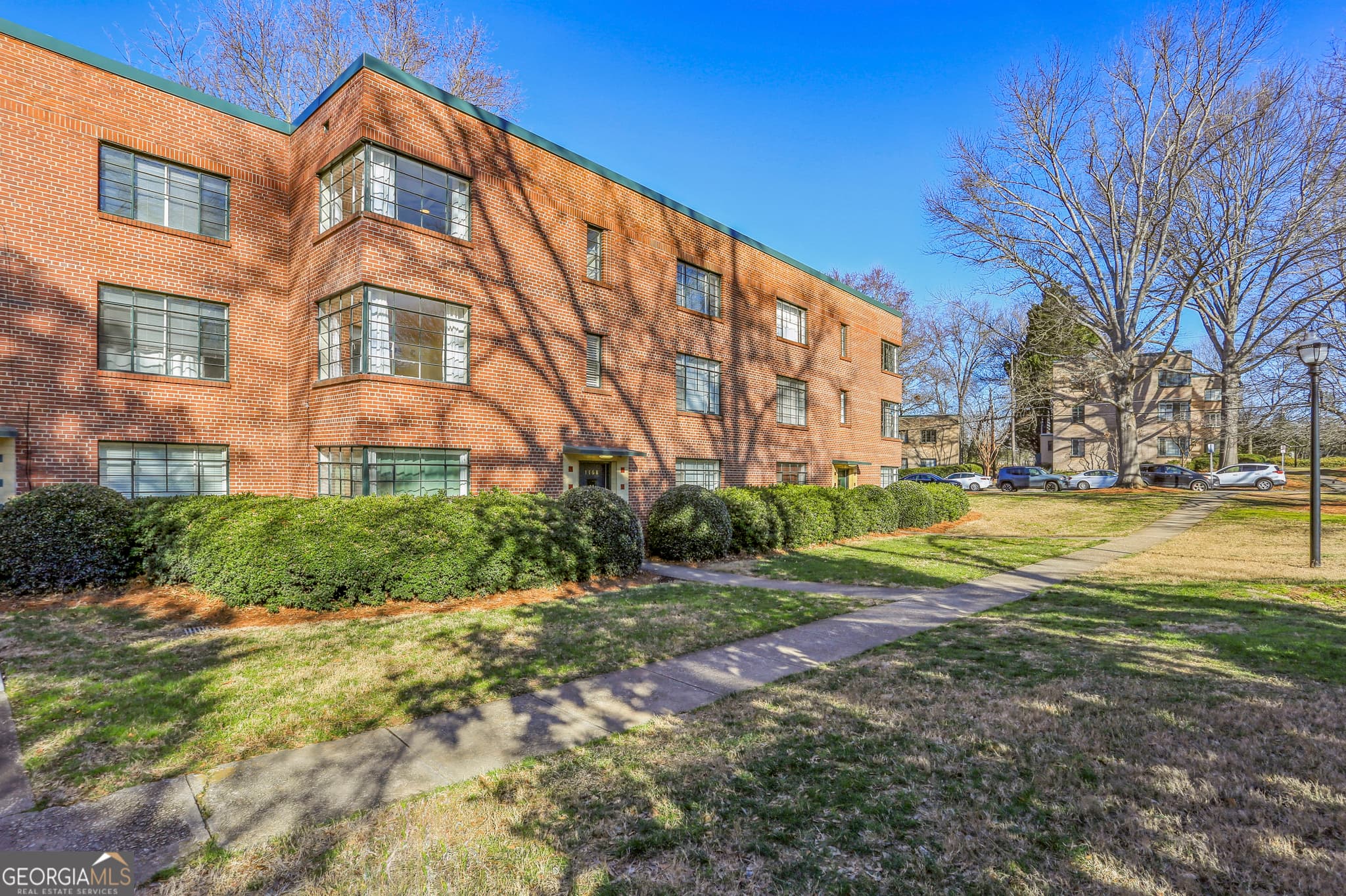 2 bedroom, 1 bathroom, 1,216 sq ft condominium sold at 1168 Briarcliff Road 3, Atlanta, GA 30306