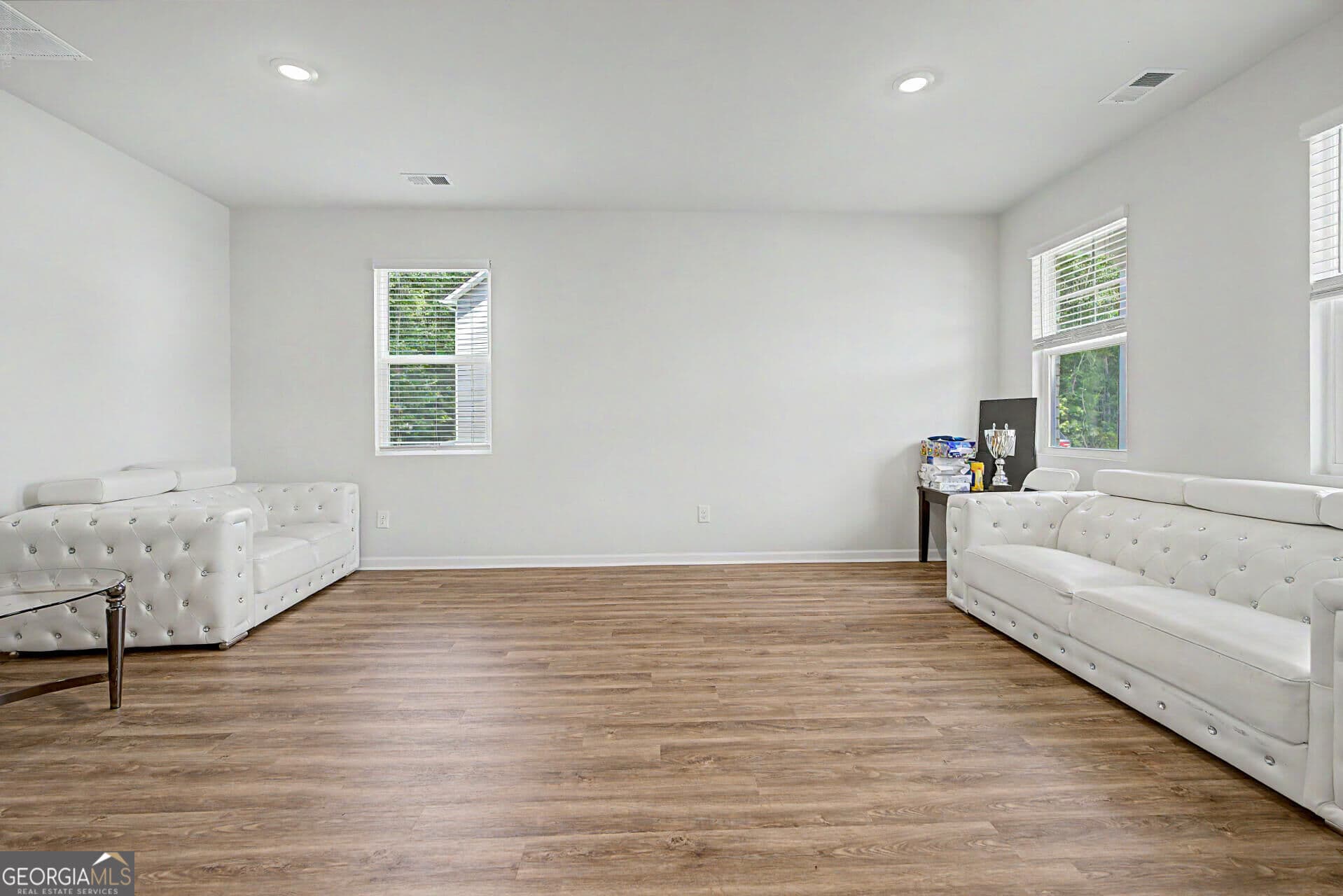 5 bedroom, 4.5 bathroom, 3,481 sq ft single family residence for sale at 637 Kimberwick Drive, Locust Grove, GA 30248 — photo 6