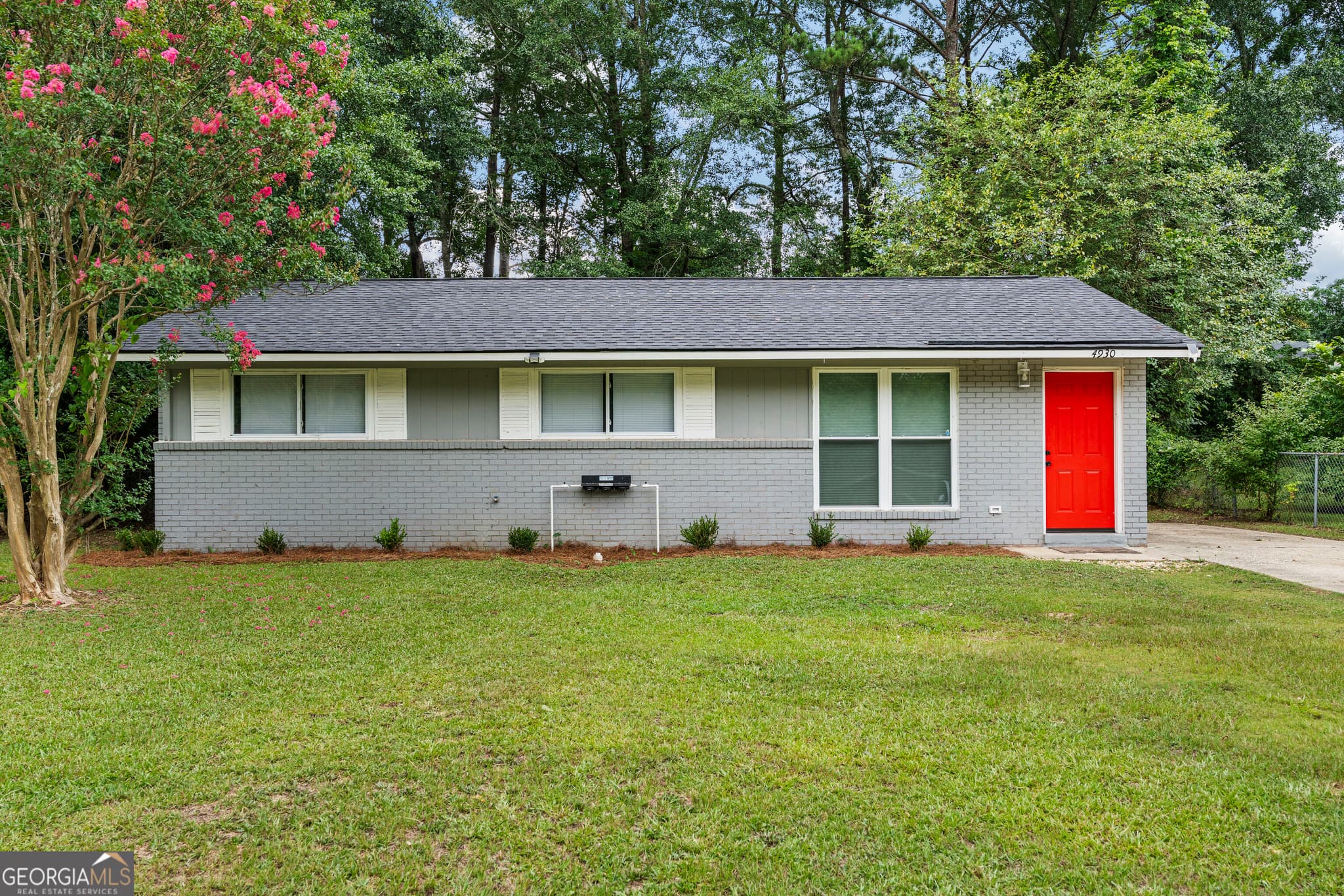 3 bedroom, 1 bathroom, 1,025 sq ft single family residence for sale at 4930 Sentry Street, Columbus, GA 31907 — photo 2