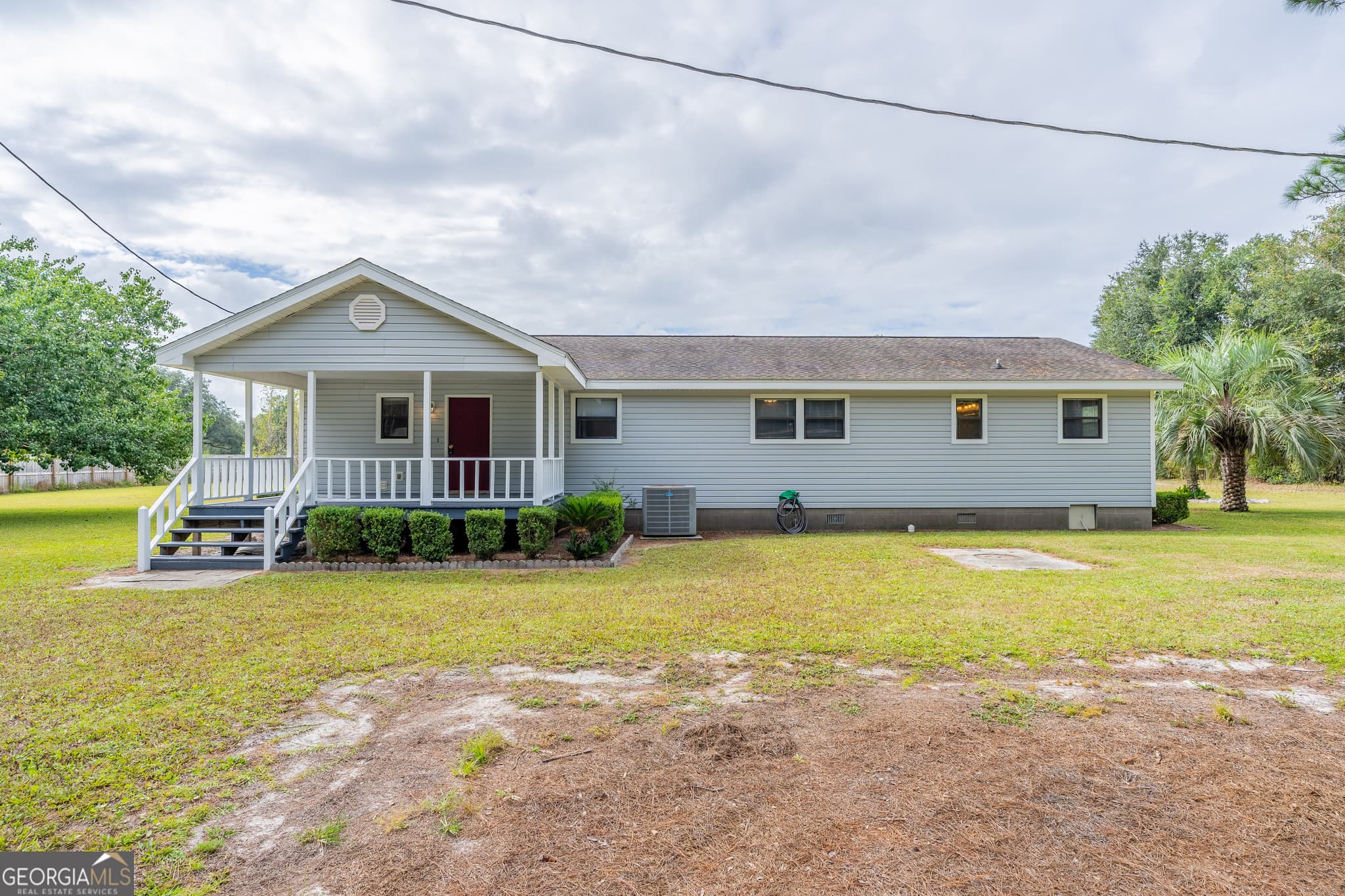 4 bedroom, 2 bathroom, 1,680 sq ft single family residence for sale at 603 Cumberland Road, Hortense, GA 31543 — photo 6