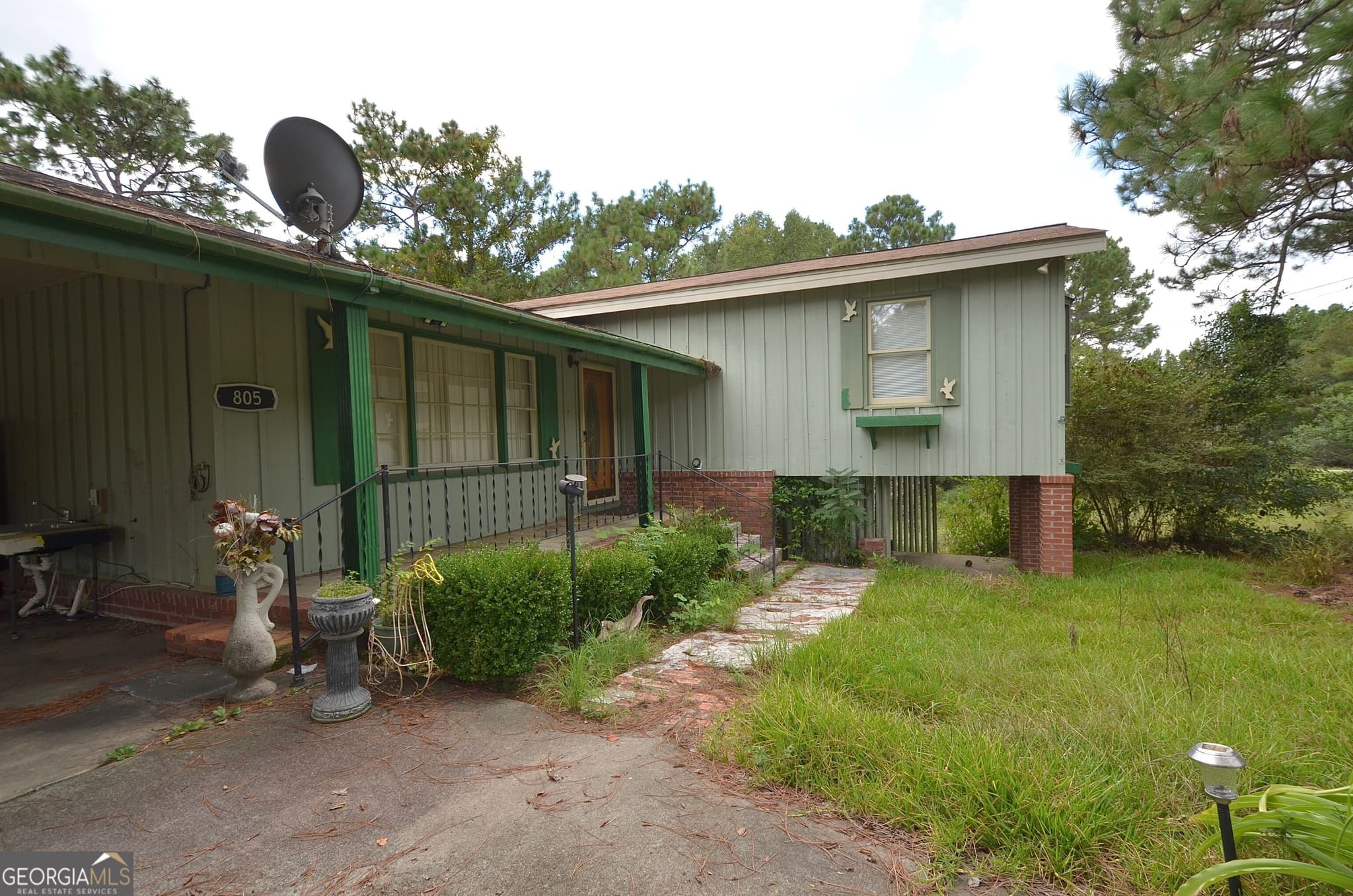 3 bedroom, 2.5 bathroom, 1,824 sq ft single family residence under contract at 805 Antioch Church Road, Eastman, GA 31023 — photo 7