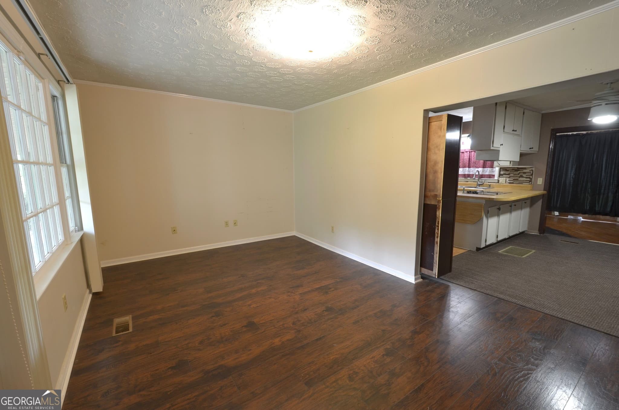 3 bedroom, 2.5 bathroom, 1,824 sq ft single family residence under contract at 805 Antioch Church Road, Eastman, GA 31023 — photo 8