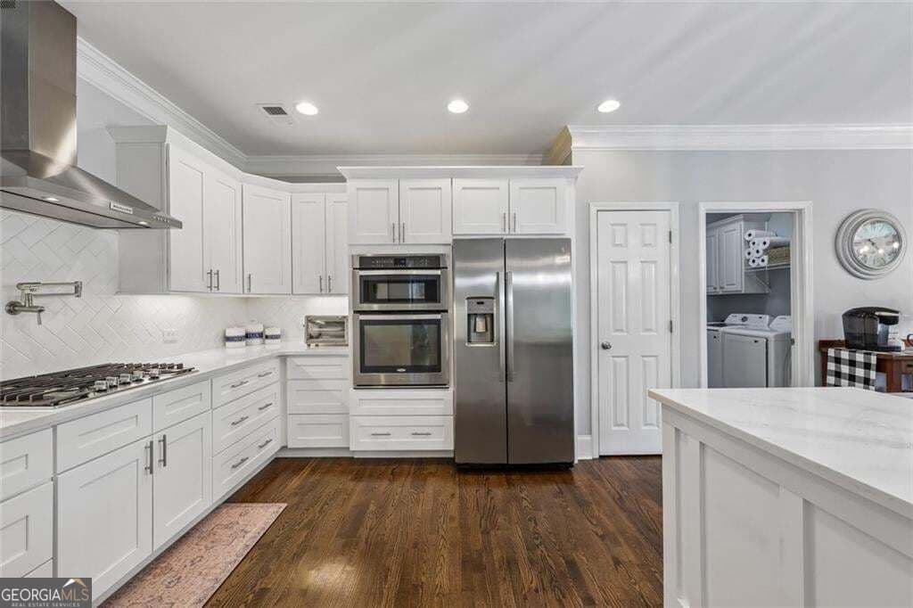 5 bedroom, 4 bathroom, 3,620 sq ft single family residence for sale at 7219 Grand Reunion Drive, Hoschton, GA 30548 — photo 5