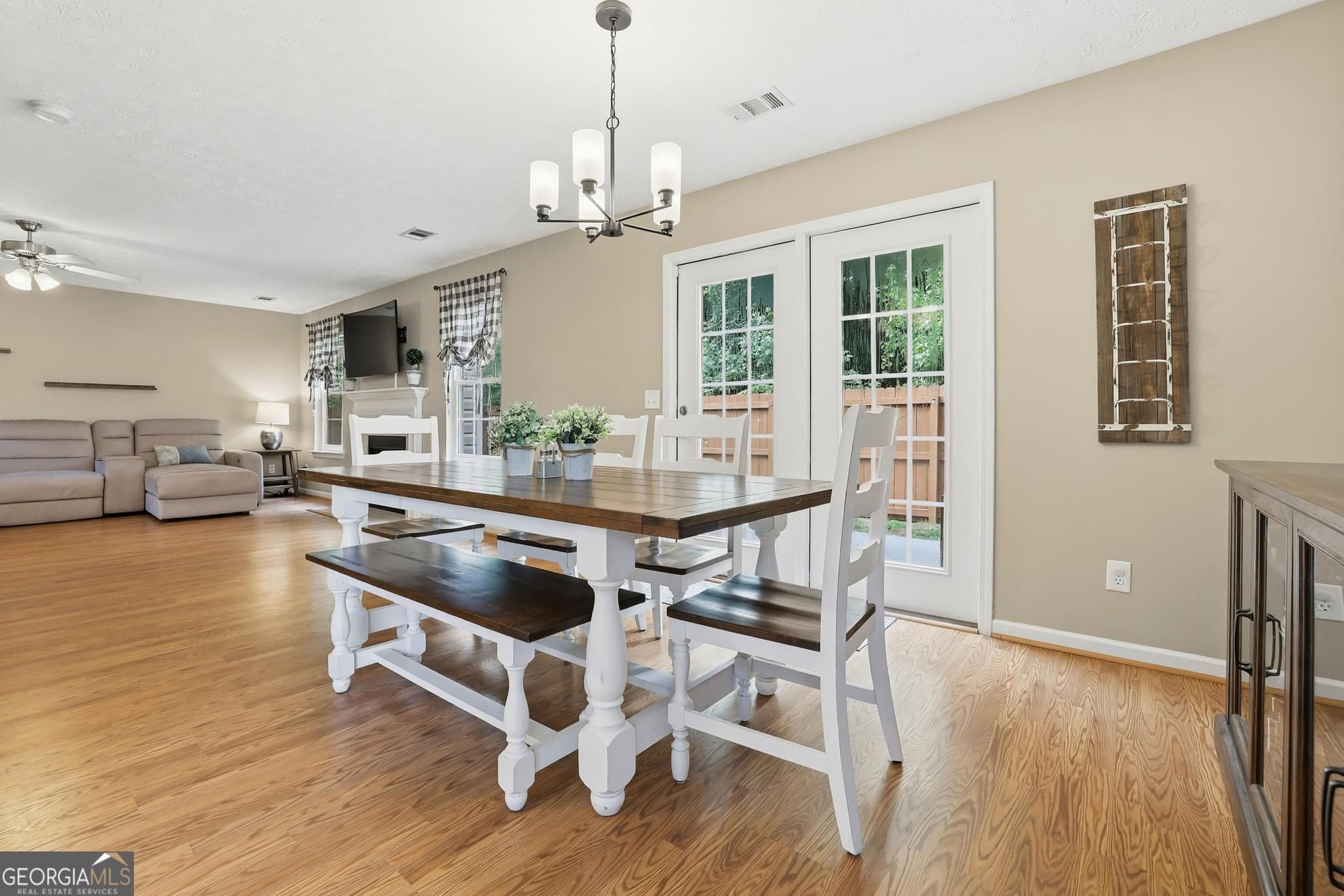 3 bedroom, 2.5 bathroom, 1,848 sq ft single family residence for sale at 313 Westminster Drive, Canton, GA 30114 — photo 10