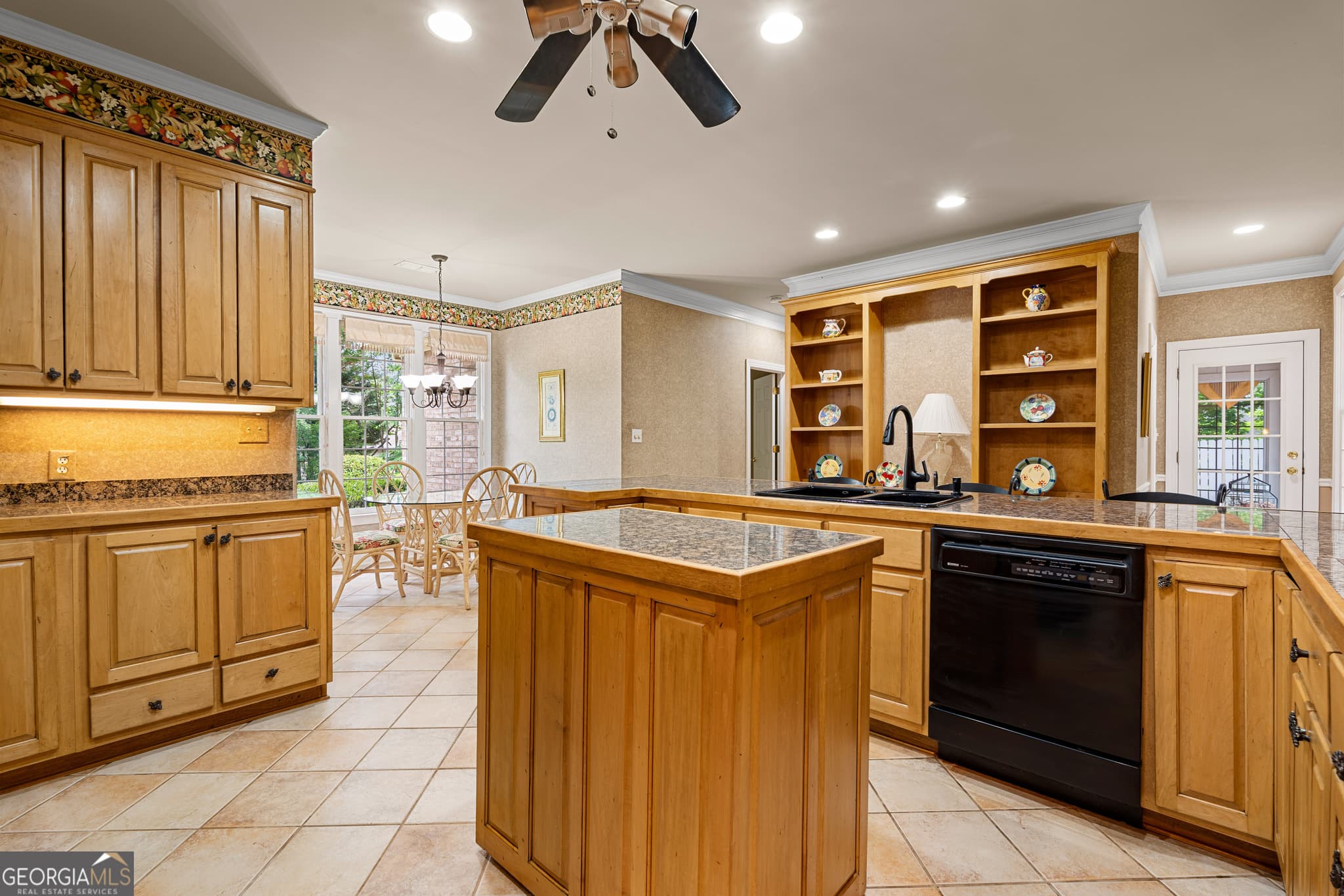 4 bedroom, 3 bathroom, 2,537 sq ft single family residence for sale at 101 Ridgeview Drive, Lagrange, GA 30240 — photo 10