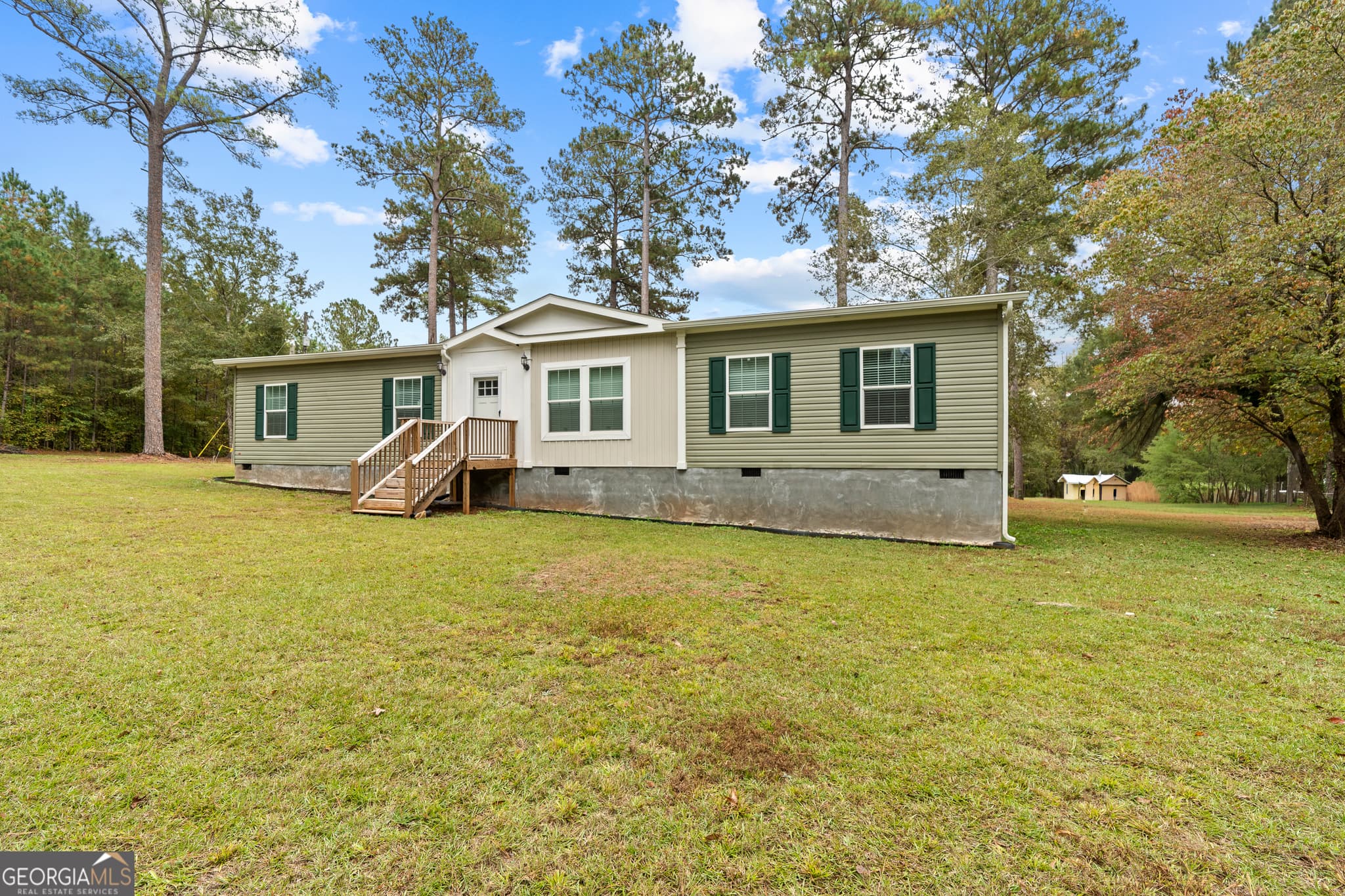 3 bedroom, 2 bathroom, 1,958 sq ft mobile home for sale at 231 C Little Road, Milledgeville, GA 31061 — photo 3
