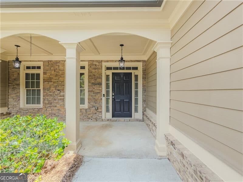 3 bedroom, 2.5 bathroom, 2,414 sq ft single family residence for sale at 517 Richmond Place, Loganville, GA 30052 — photo 3