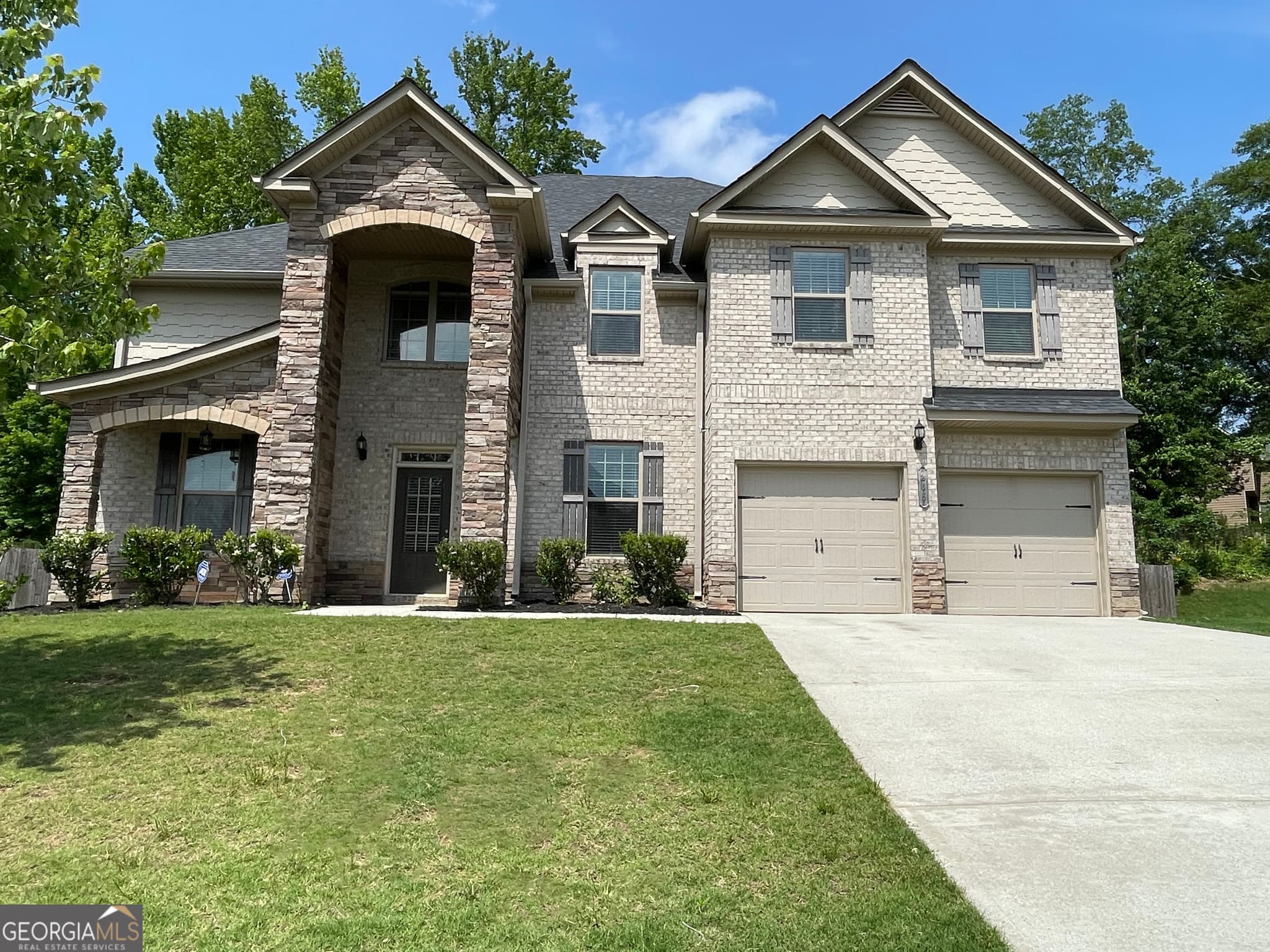 5 bedroom, 4 bathroom, 4,116 sq ft single family residence for rent at 265 SW Sawyer Farm Drive, Grayson, GA 30017 for $3,600 a month — photo 1 of 1