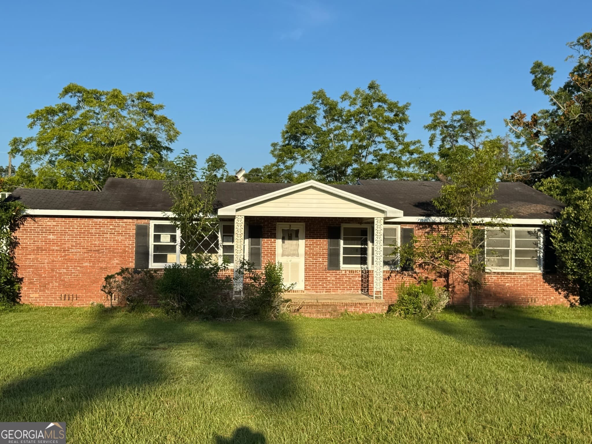 3 bedroom, 2 bathroom, 1,492 sq ft single family residence sold at 66 Hinson Street, Hahira, GA 31632