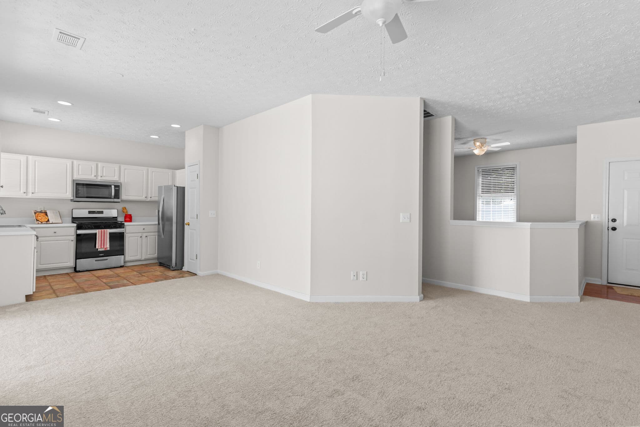 2 bedroom, 2 bathroom, 1,121 sq ft single family residence for sale at 201 Harmony Court, Milton, GA 30004 — photo 6